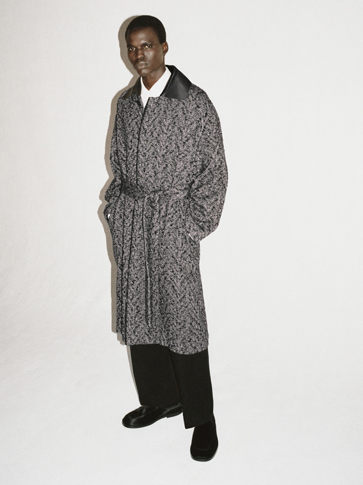 THE HERRINGBONE COAT