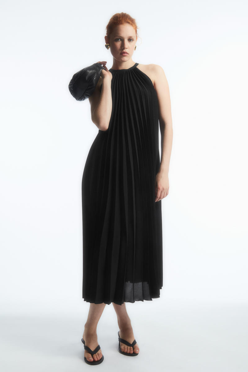 PLEATED HALTERNECK MIDI DRESS プリーツ ホルターネックミディ