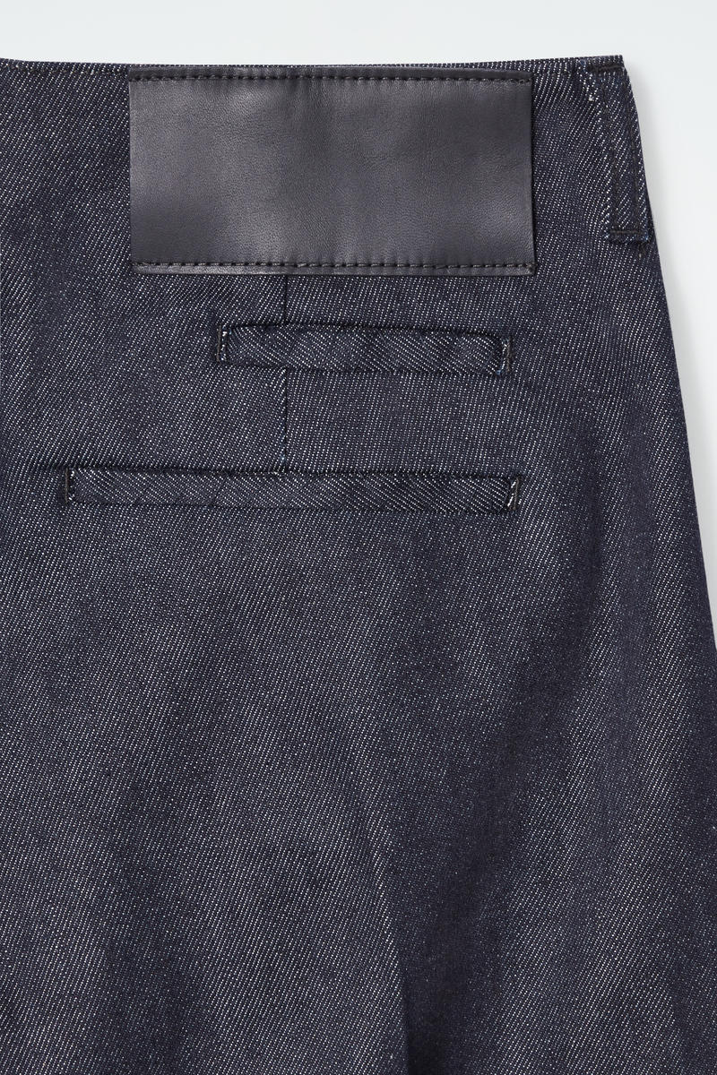 COS RAW DENIM JEANS‐ワイド