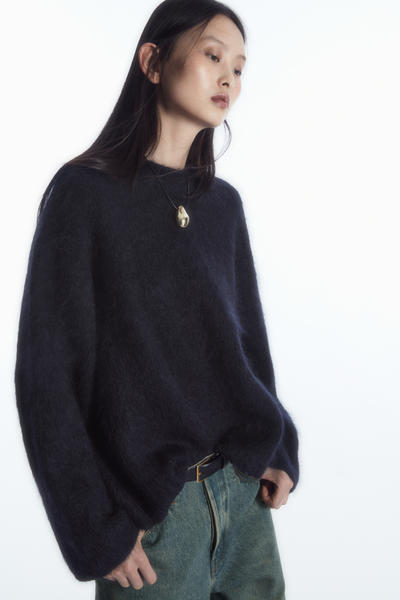 STRIPED TEXTURED MOHAIR-BLEND JUMPER テクスチャードモヘアブレンド