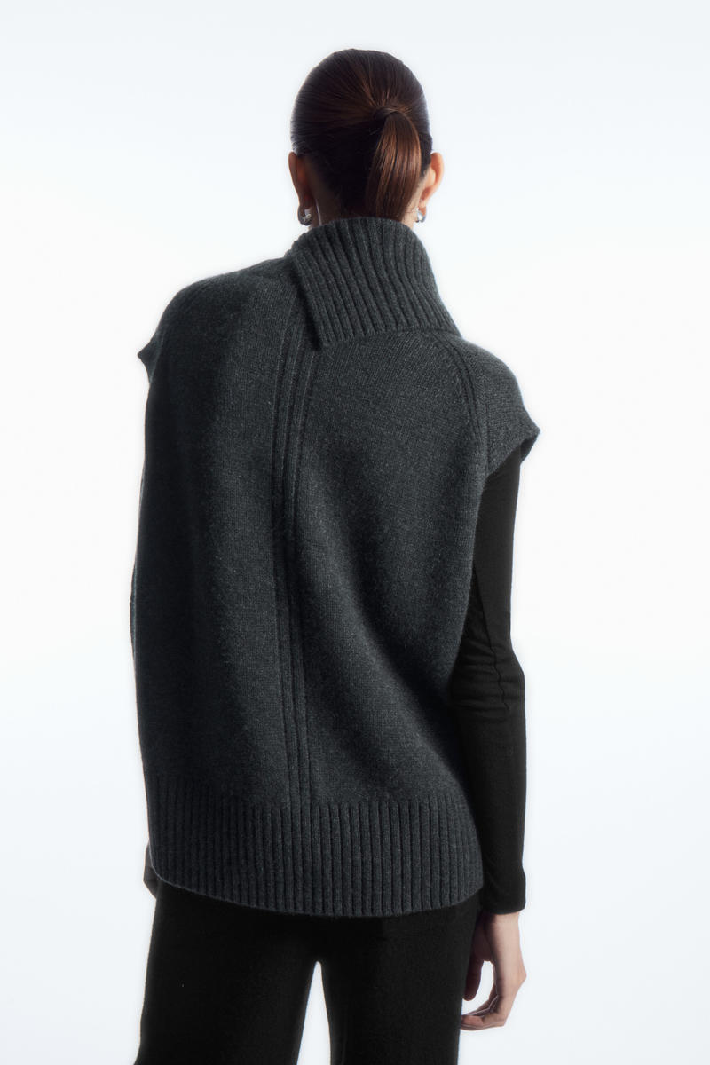 HIGH-NECK PURE CASHMERE VEST