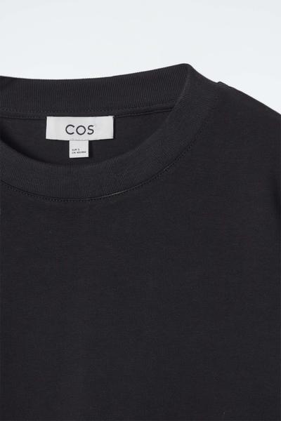 COS オーバーサイズTシャツ