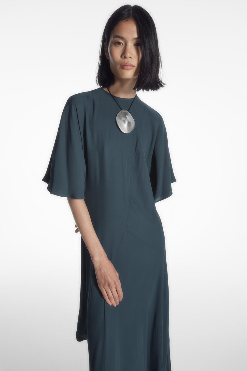 ASYMMETRIC DRAPED MIDI DRESS アシンメトリードレープミディ