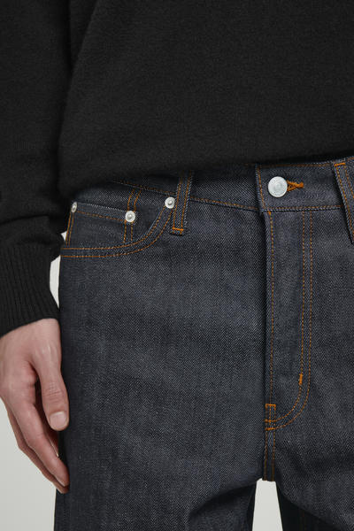 COS MARGIN RAW SELVEDGE JEANS - テーパード