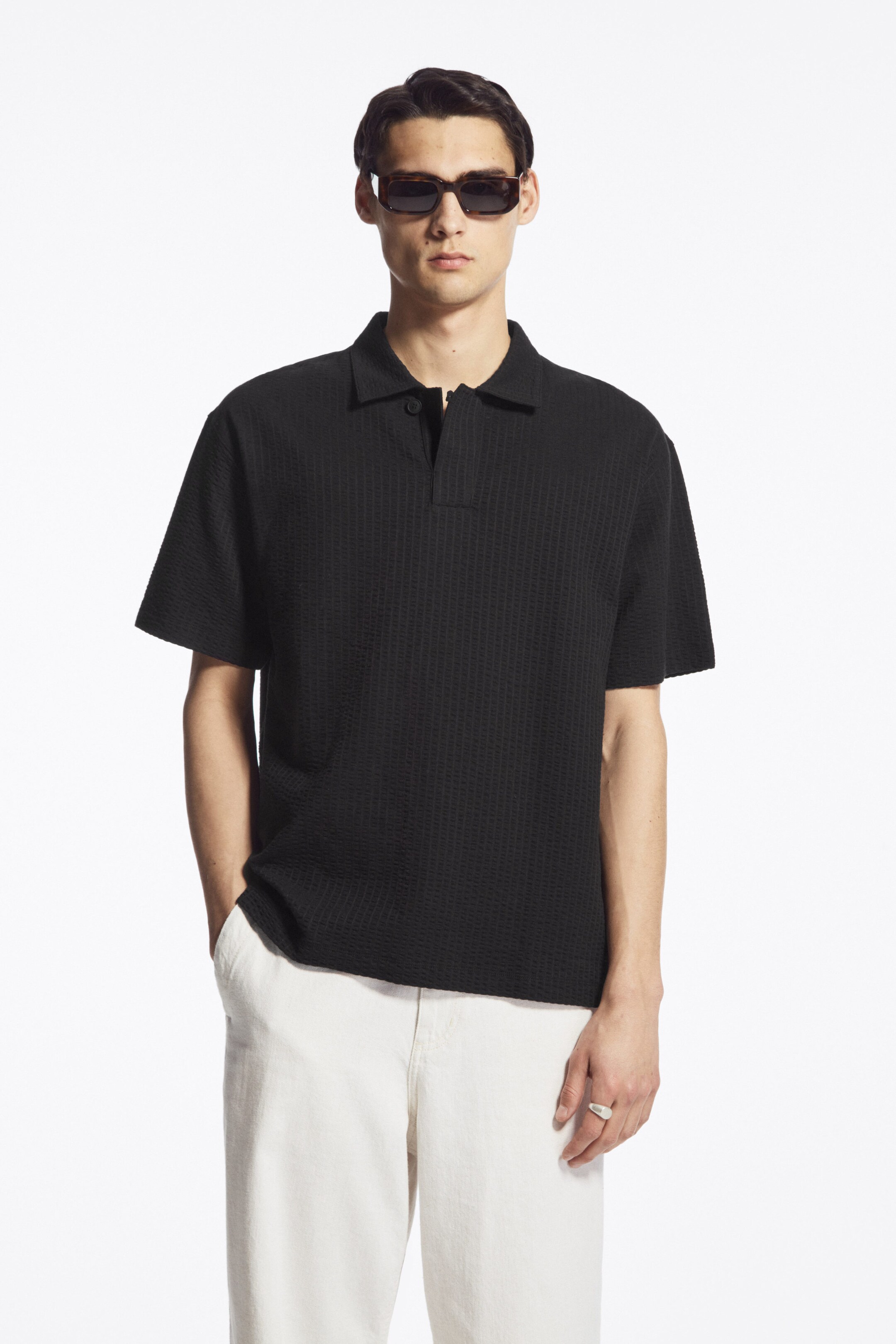 CAMP-COLLAR SEERSUCKER POLO SHIRT