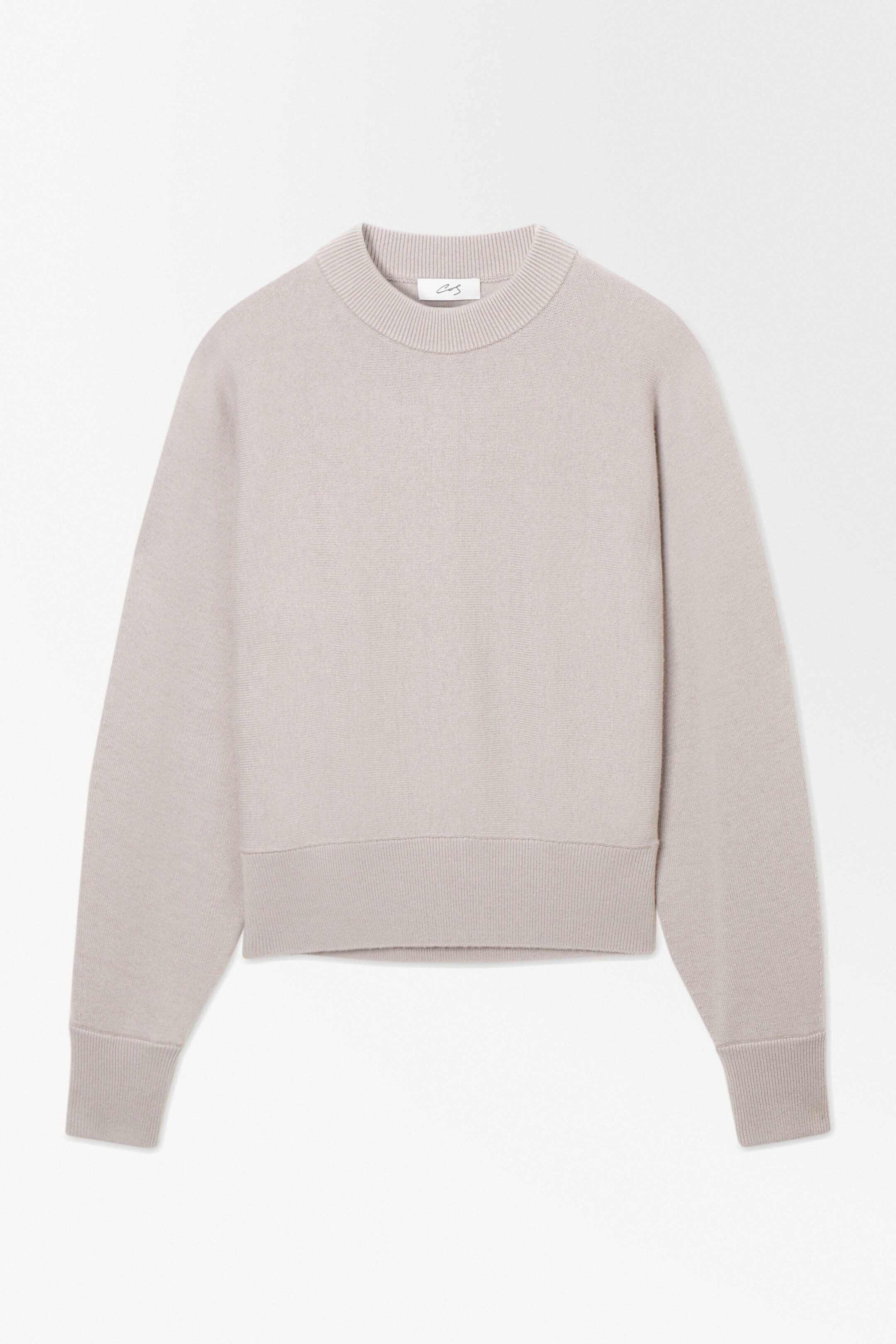 THE ESSENTIAL CASHMERE JUMPER