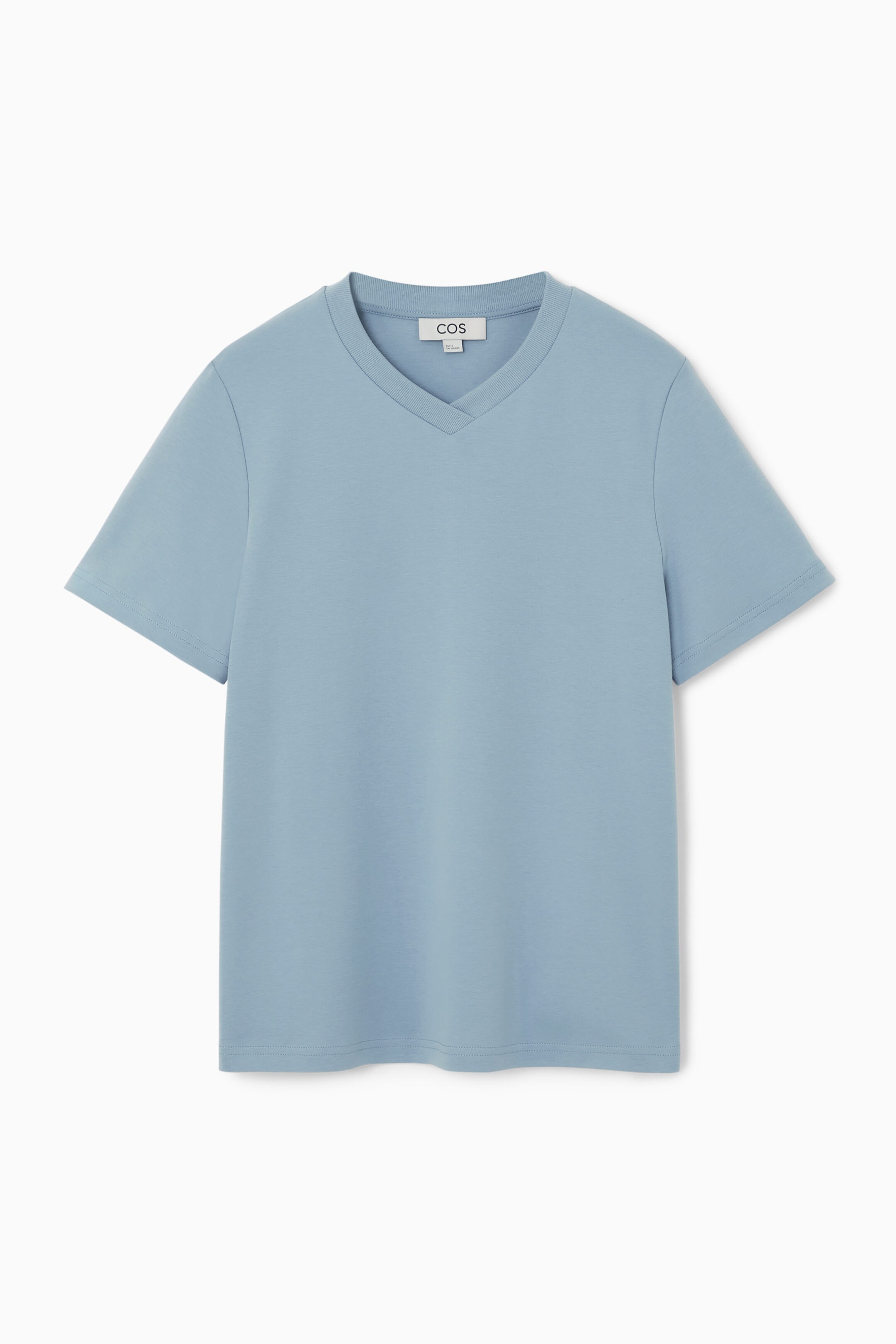 BOXY V-NECK T-SHIRT