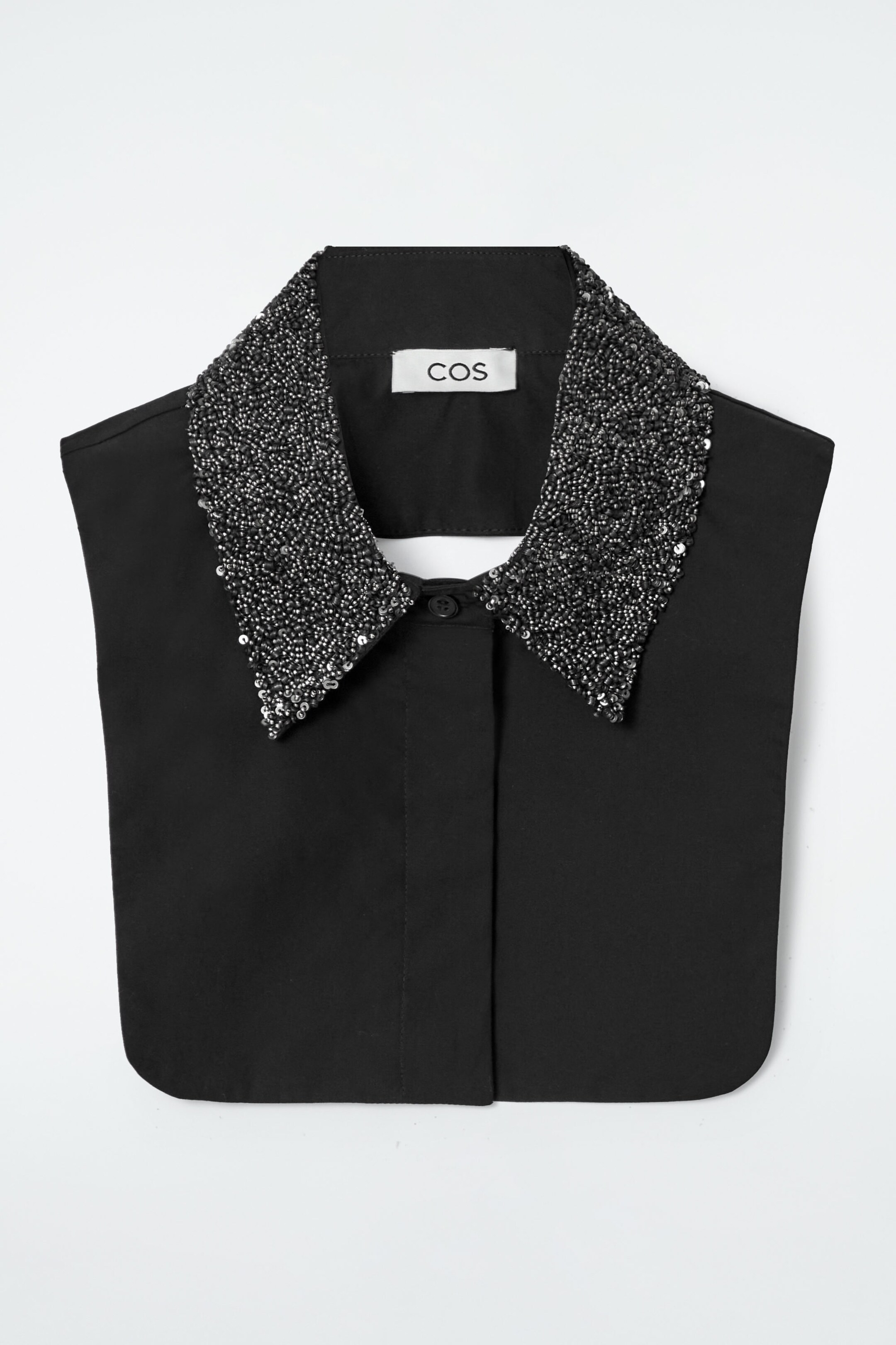 EMBELLISHED BIB COLLAR