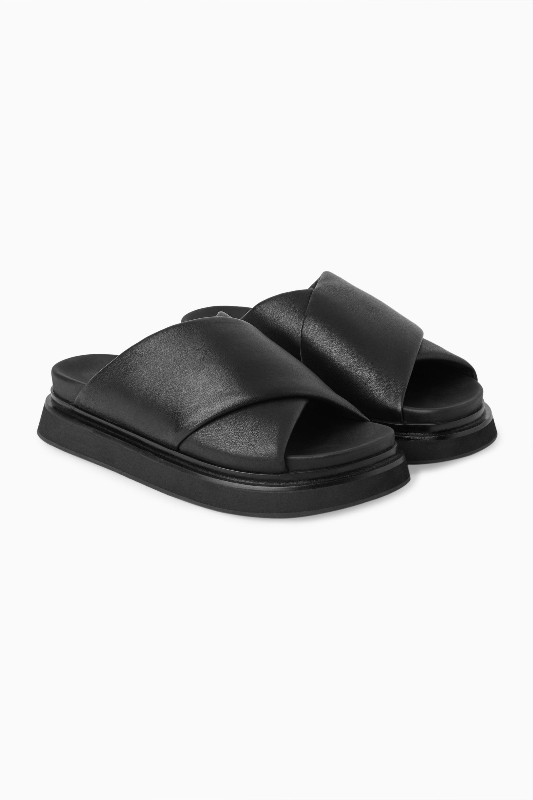 CROSSOVER STRAP PLATFORM SLIDERS