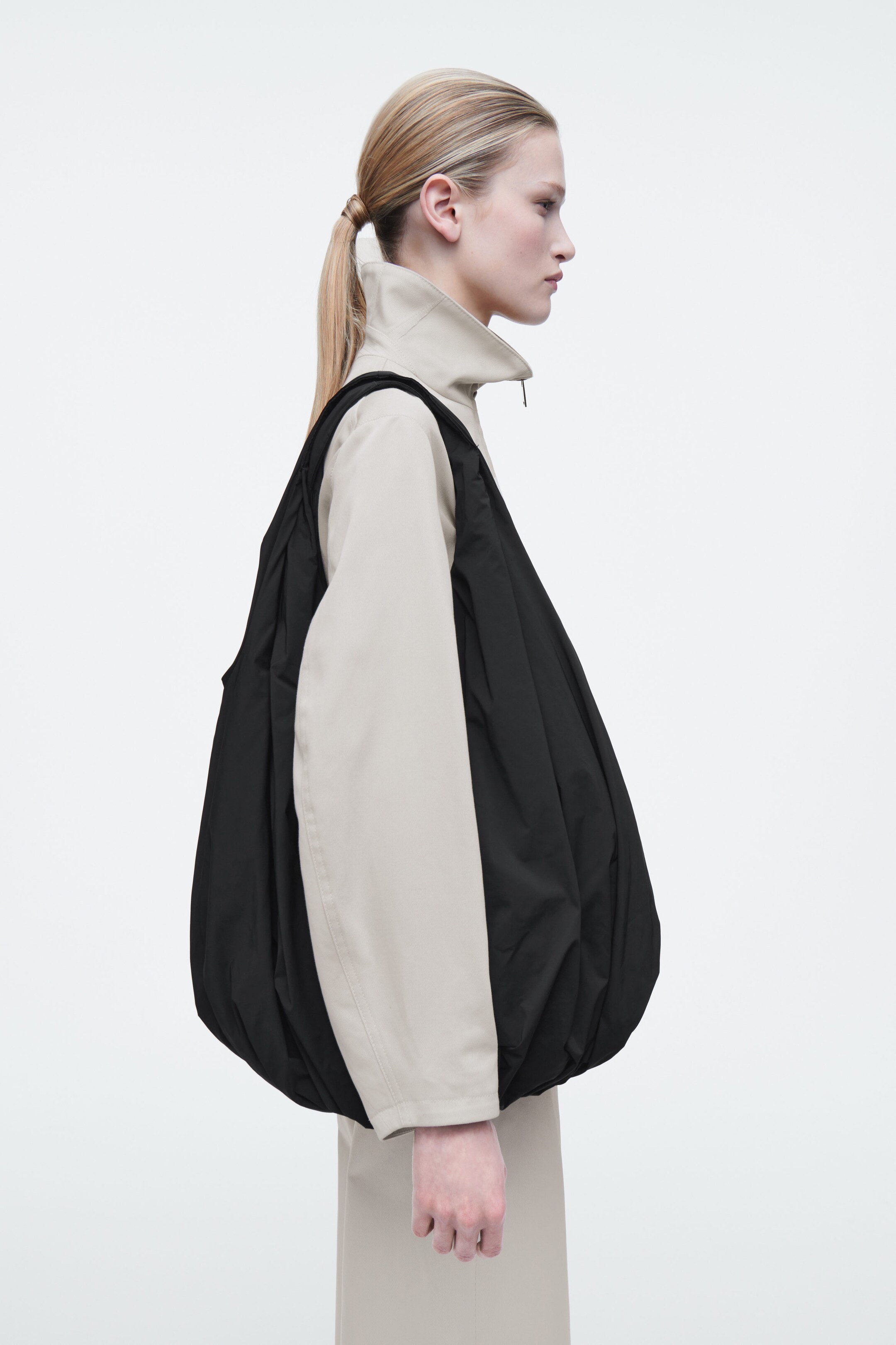 CLOUD TOTE BAG