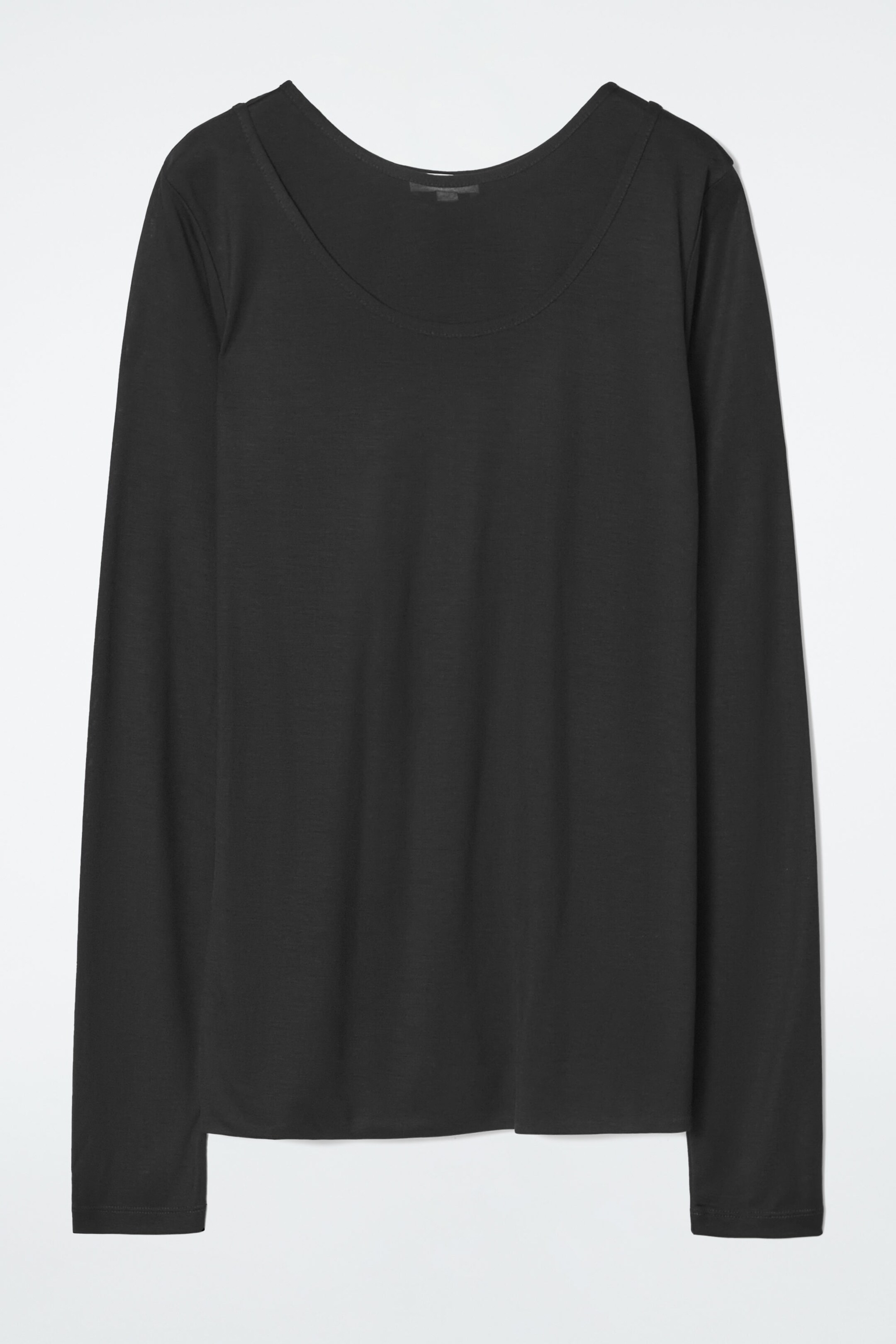 LAYERED LONG-SLEEVED TOP