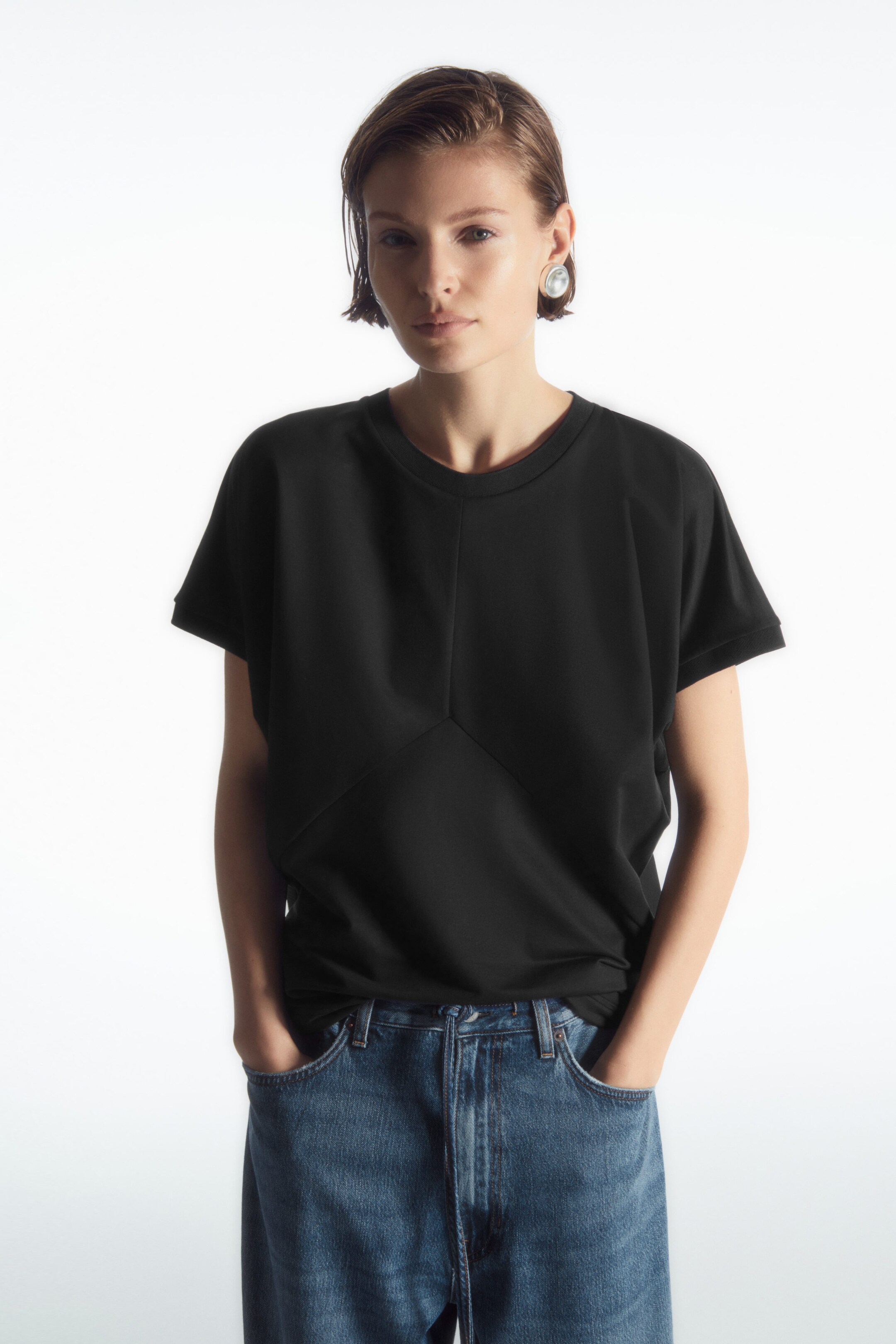 PANELLED BATWING T-SHIRT