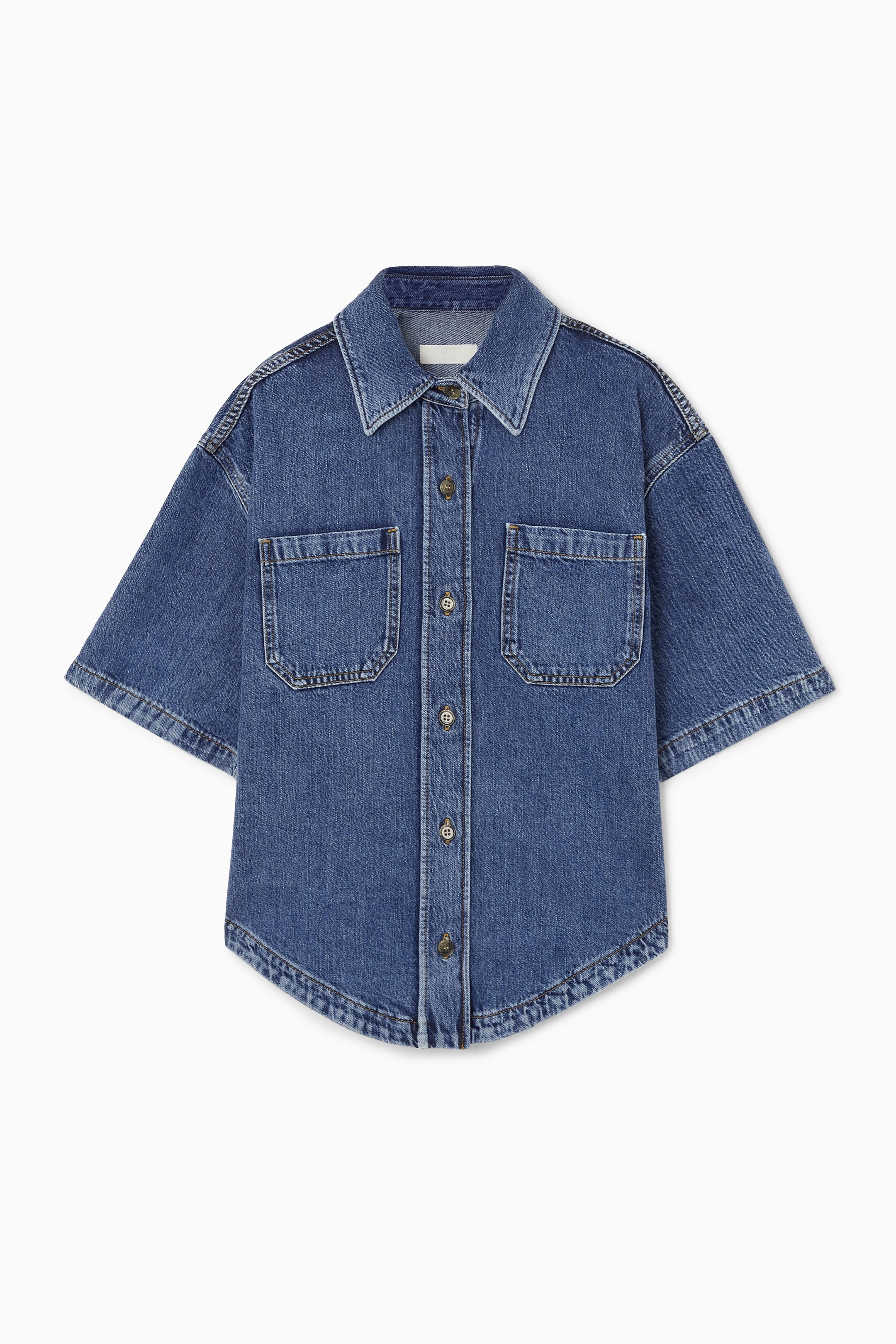 CURVED-HEM SHORT-SLEEVED DENIM SHIRT