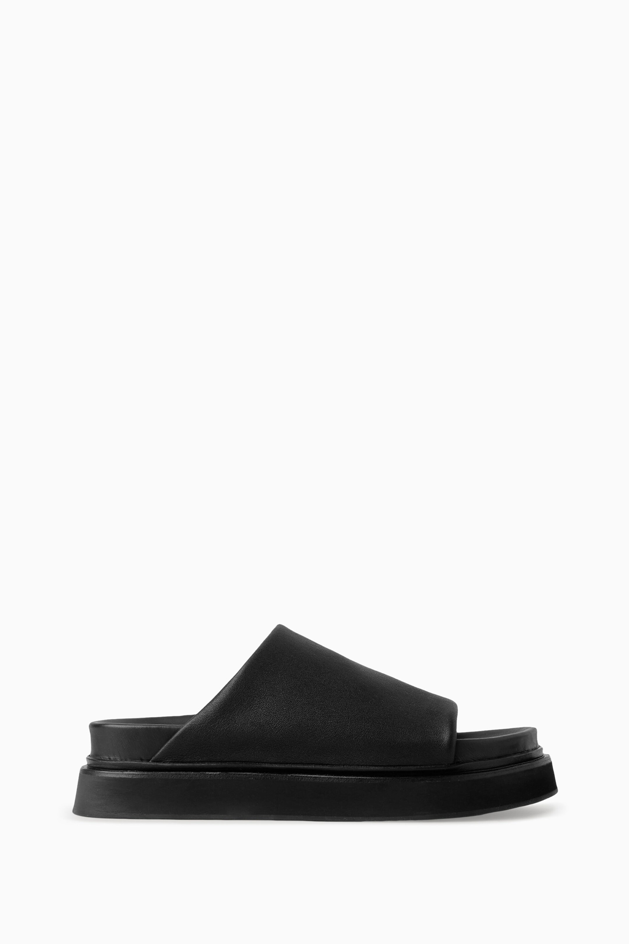 LEATHER PLATFORM SLIDES