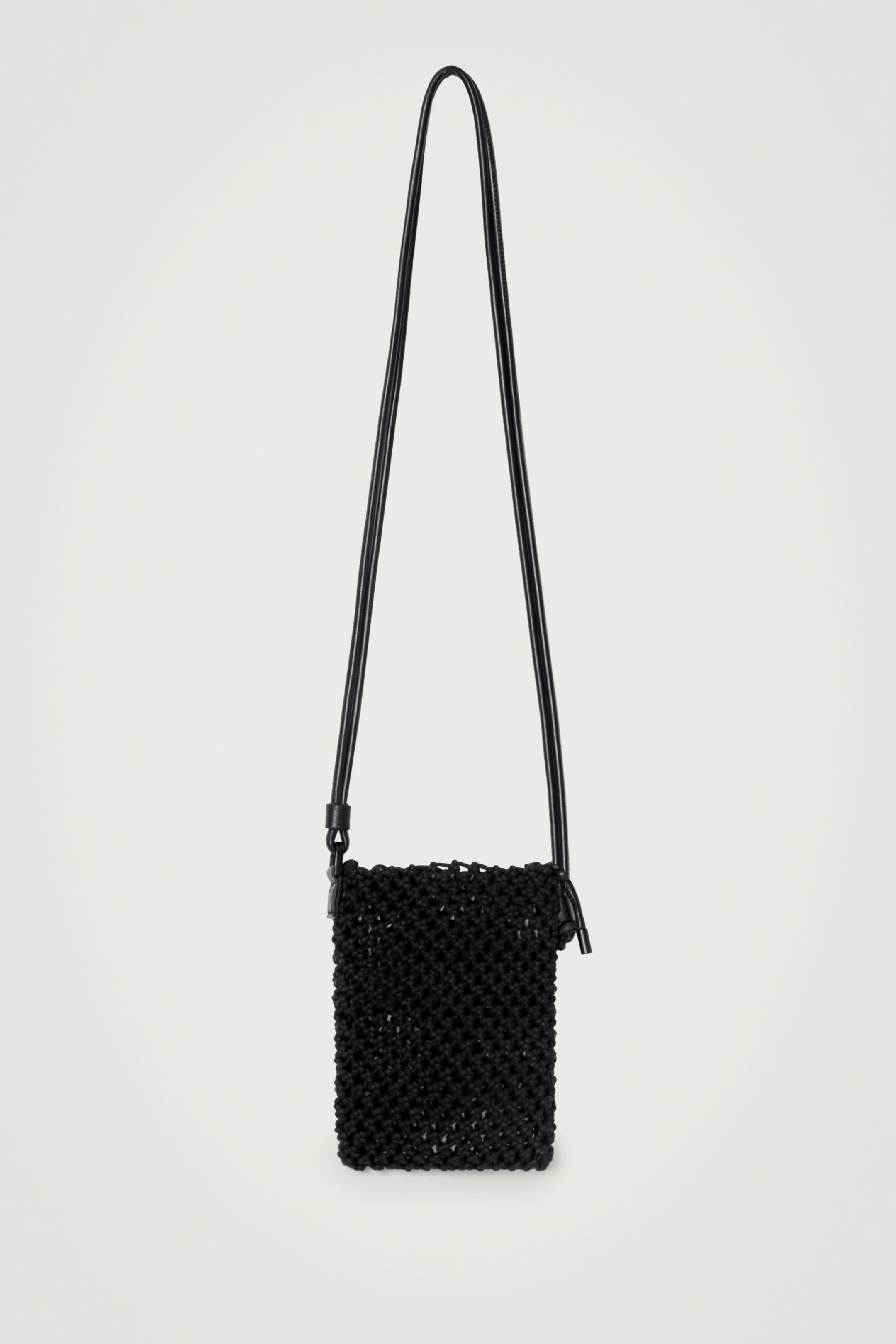 WOVEN CROSSBODY POUCH