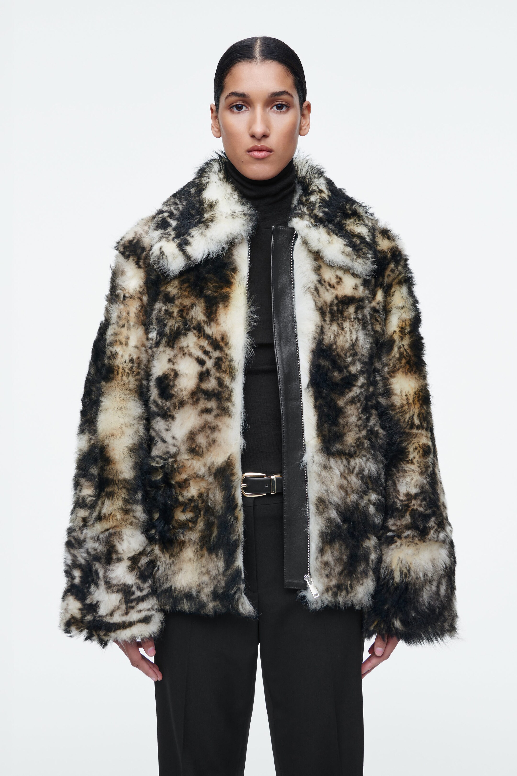 LEOPARD-EFFECT SHEARLING JACKET