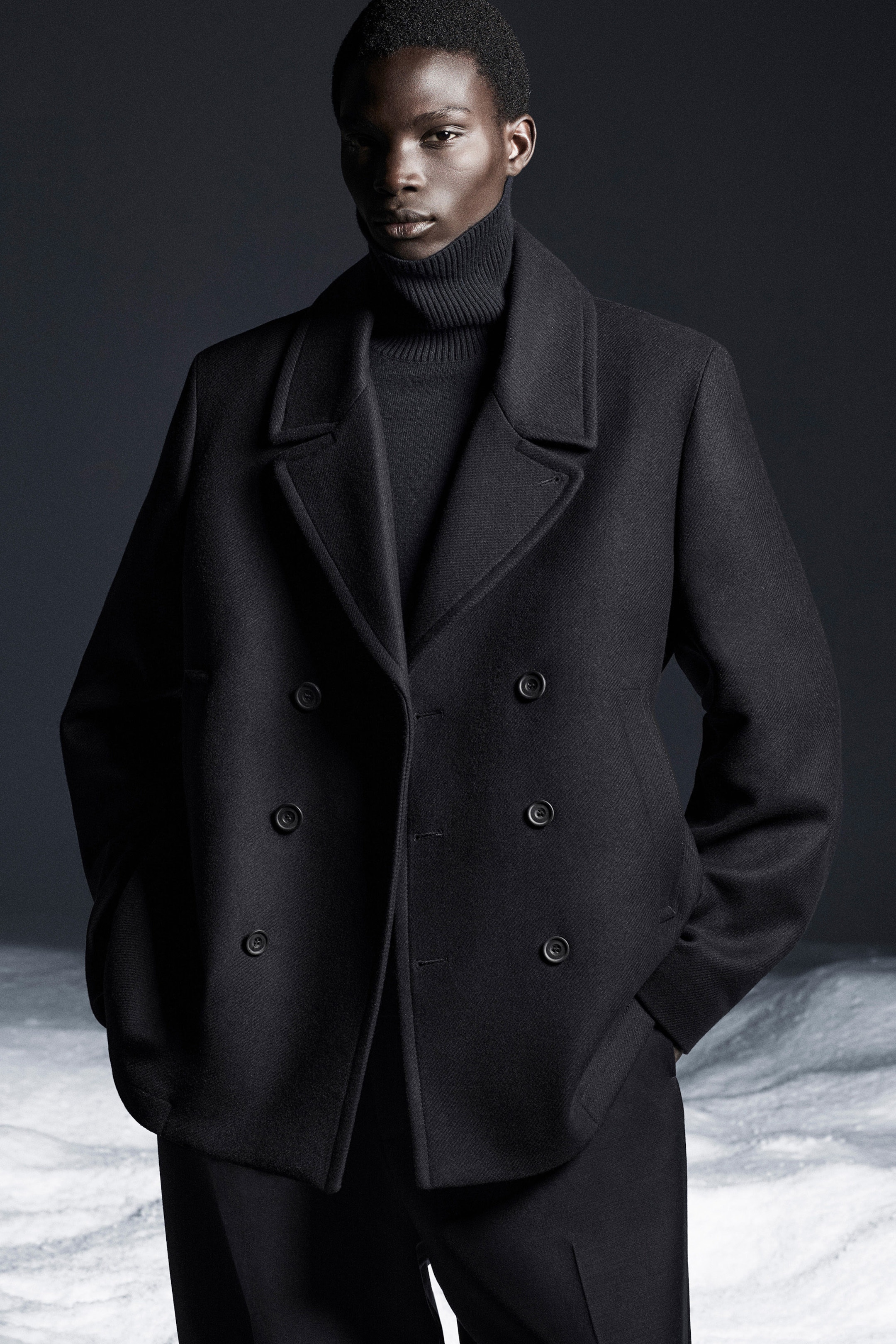 DOUBLE-BREASTED WOOL PEA COAT