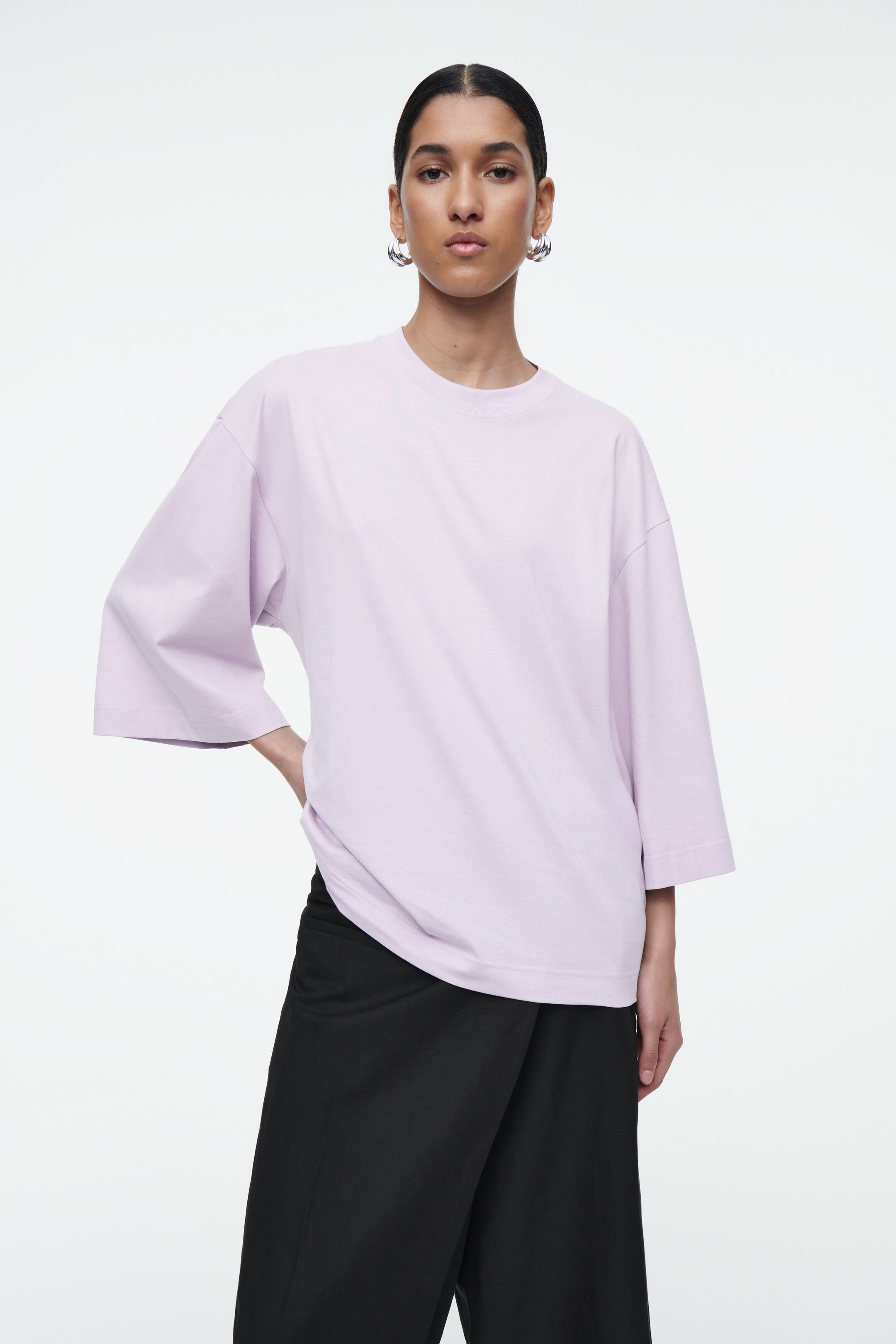 TRAPEZE RELAXED T-SHIRT