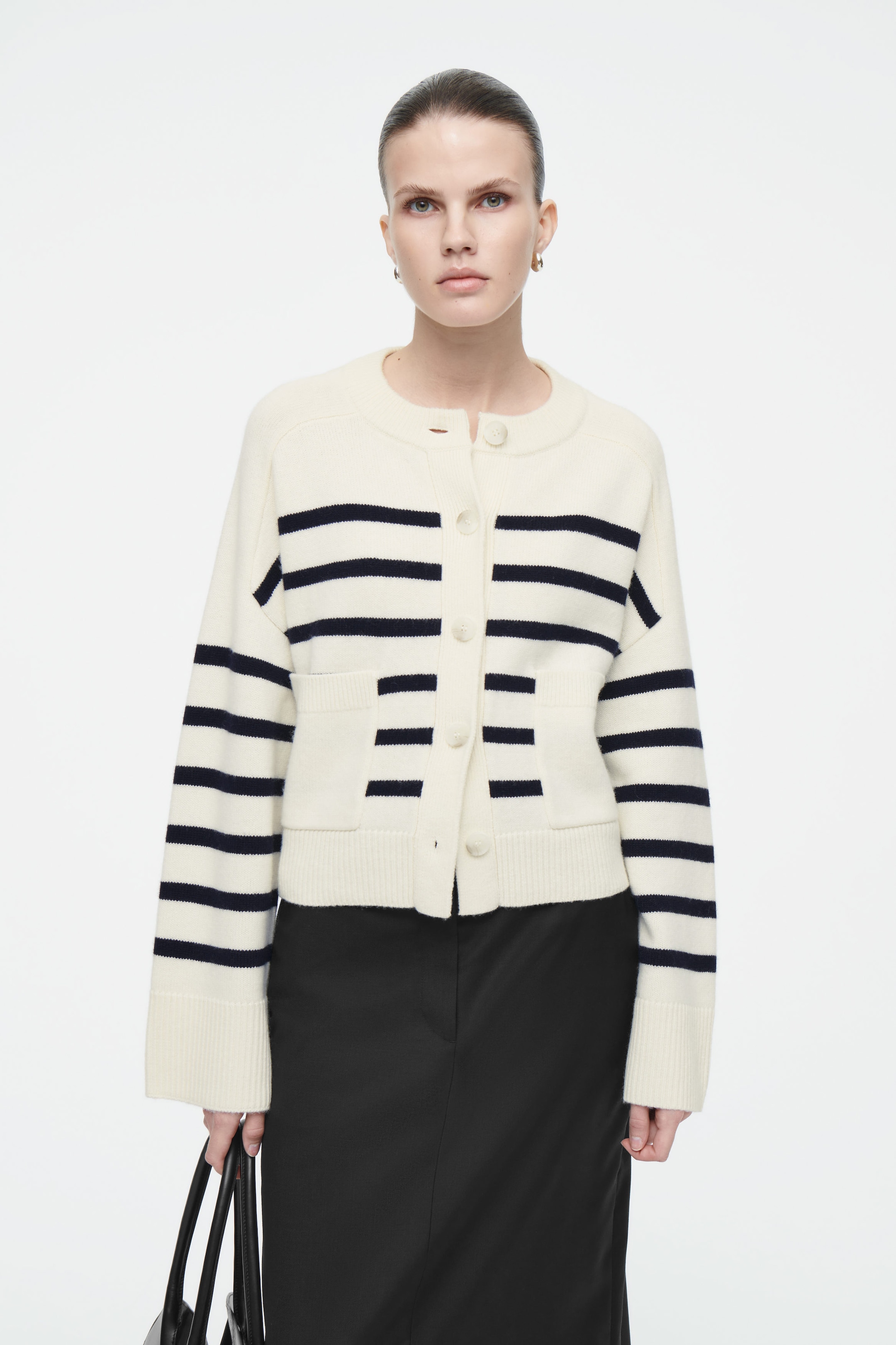 CARDIGAN COL RAS-DU-COU LAINE