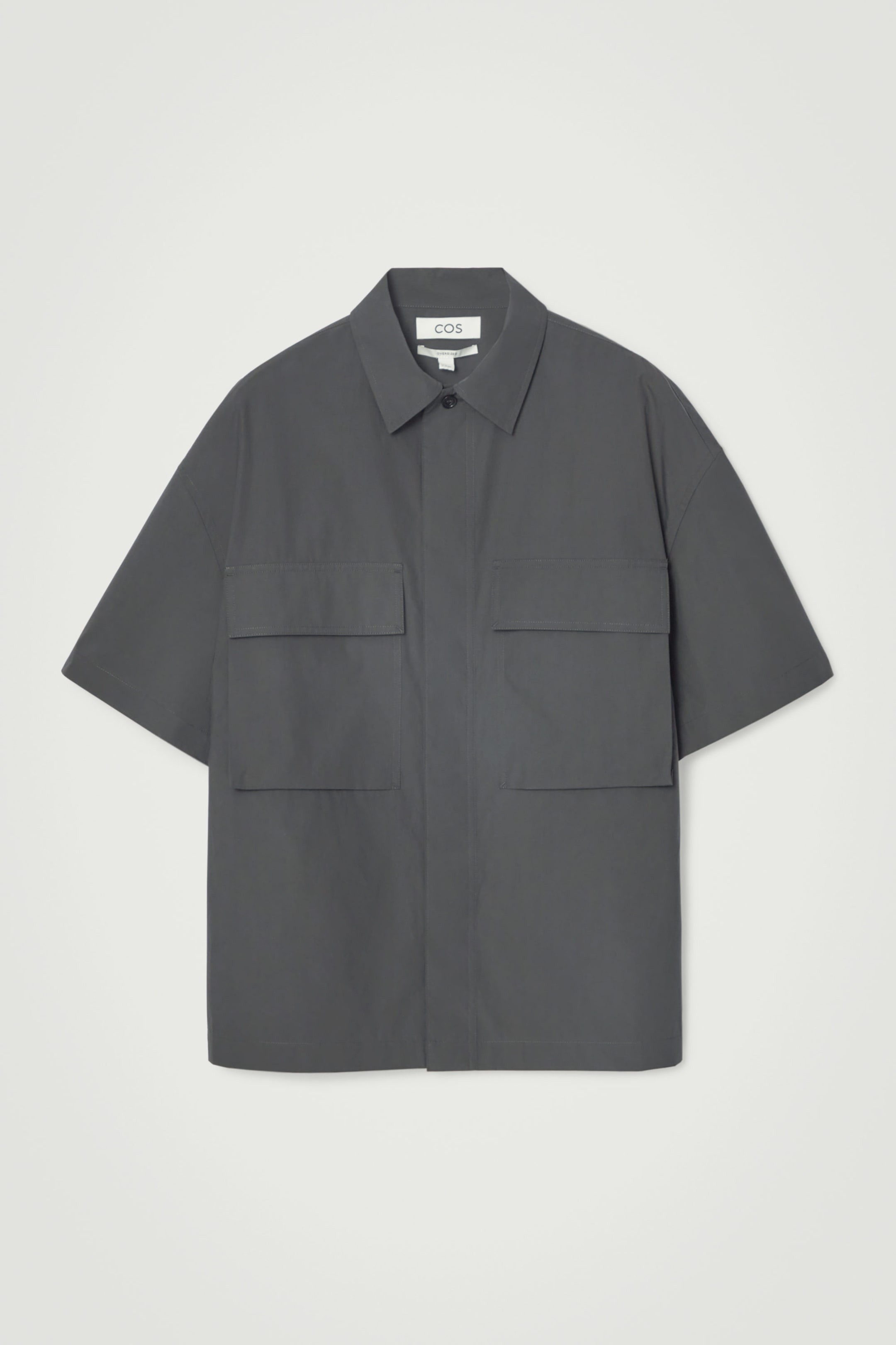 OVERSIZED SHORT-SLEEVED UTILITY SHIRT