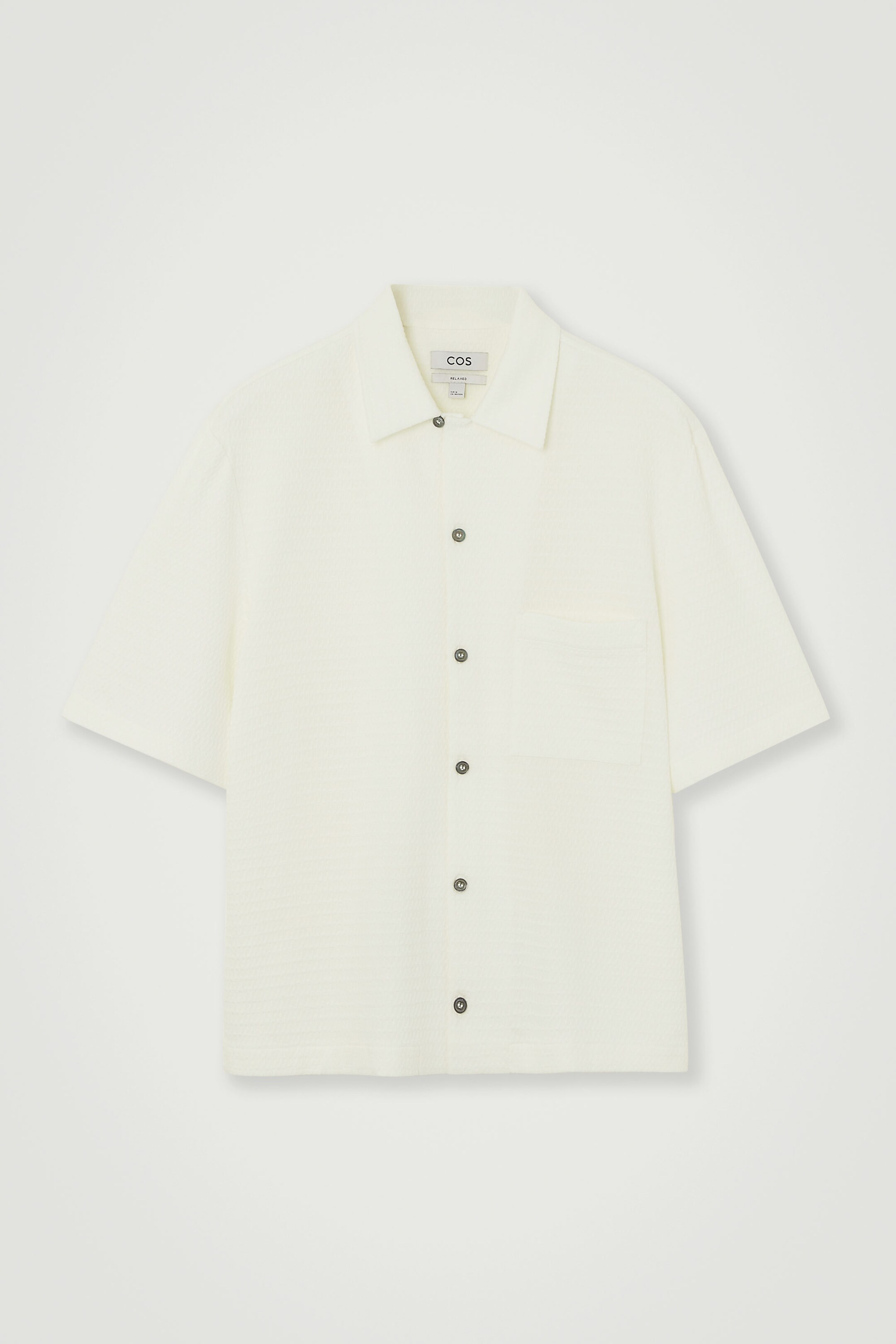 SHORT-SLEEVED SEERSUCKER SHIRT