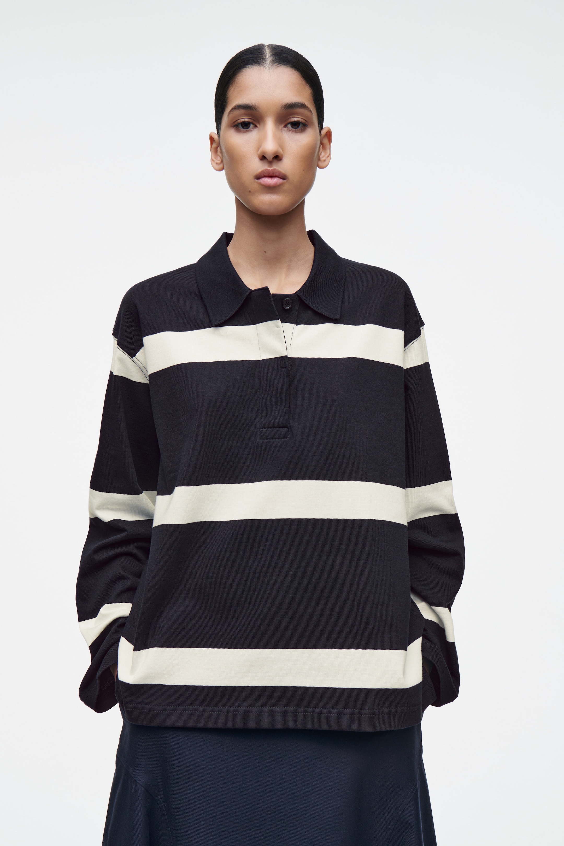 RELAXED STRIPED LONGSLEEVED POLO SHIRT