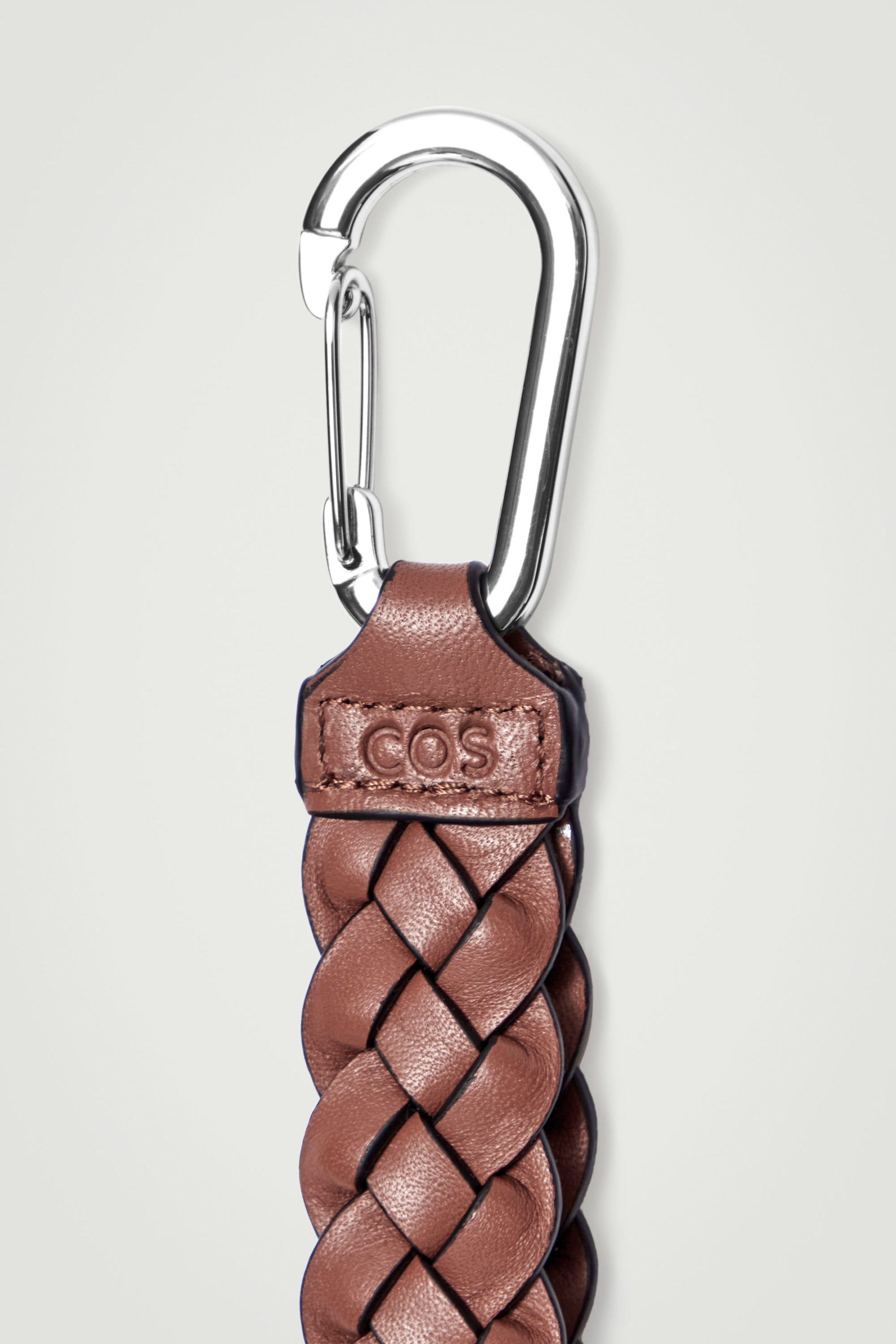 BRAIDED LEATHER KEY FOB