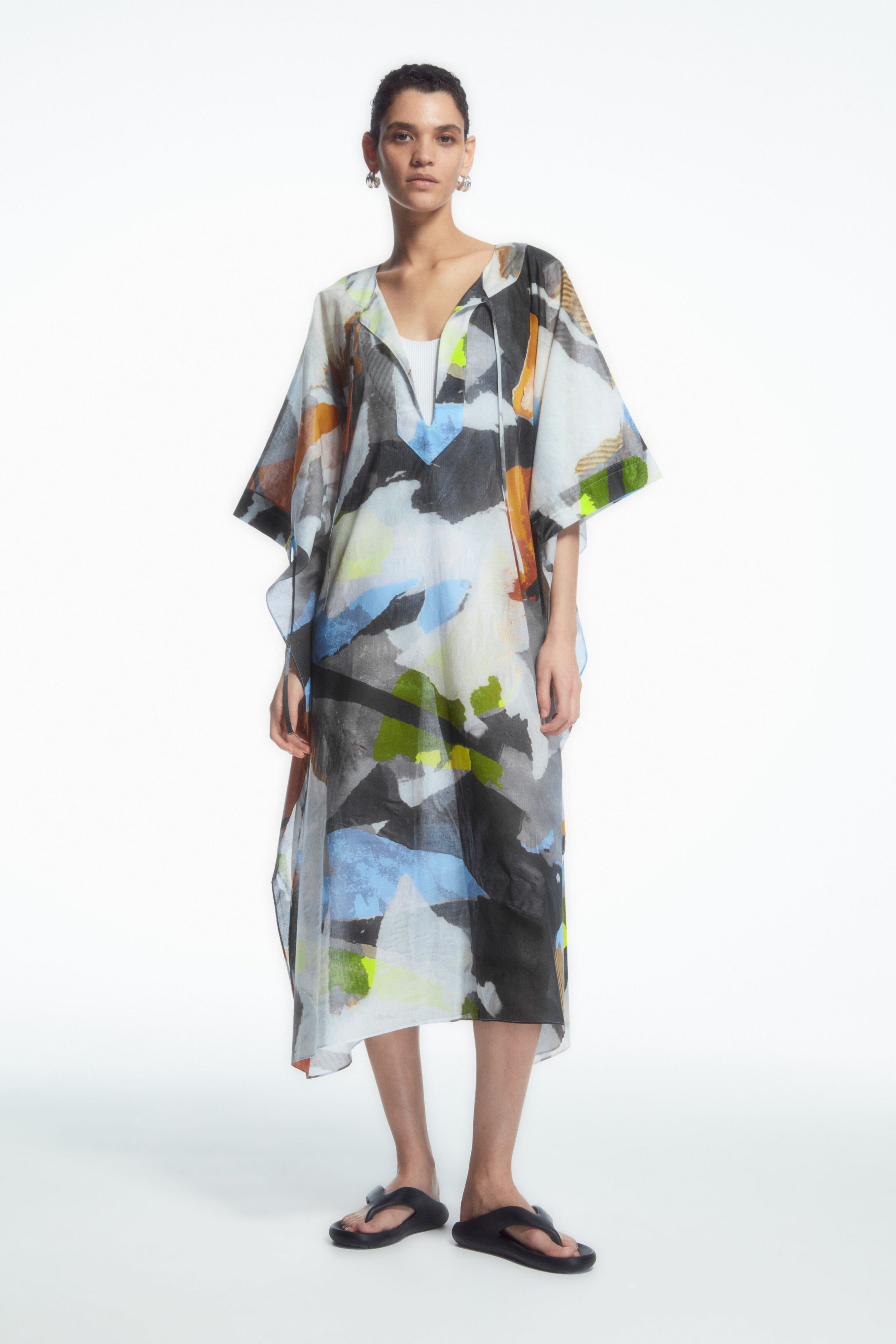 PRINTED TIE-DETAIL KAFTAN