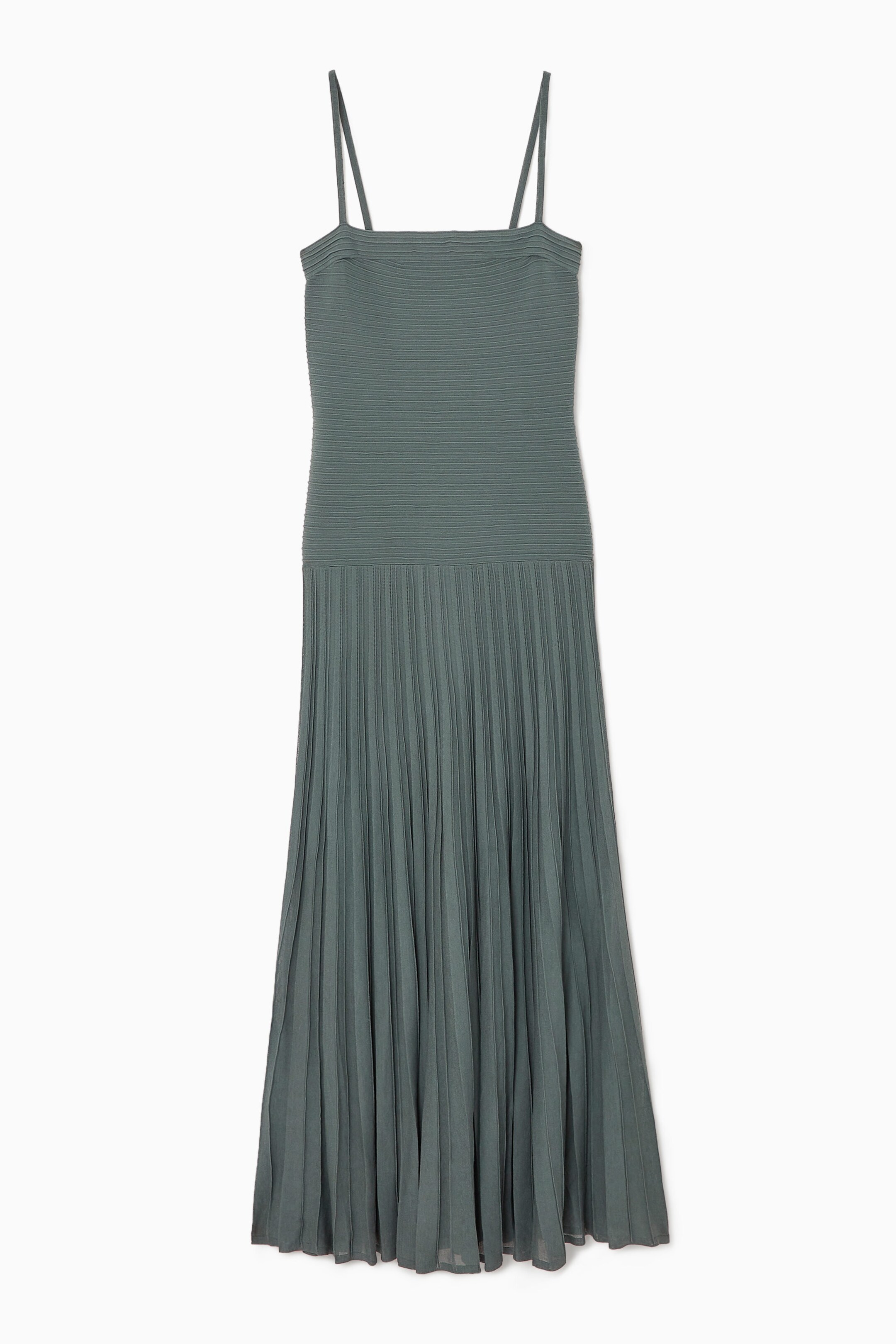 PLEATED KNITTED MAXI DRESS