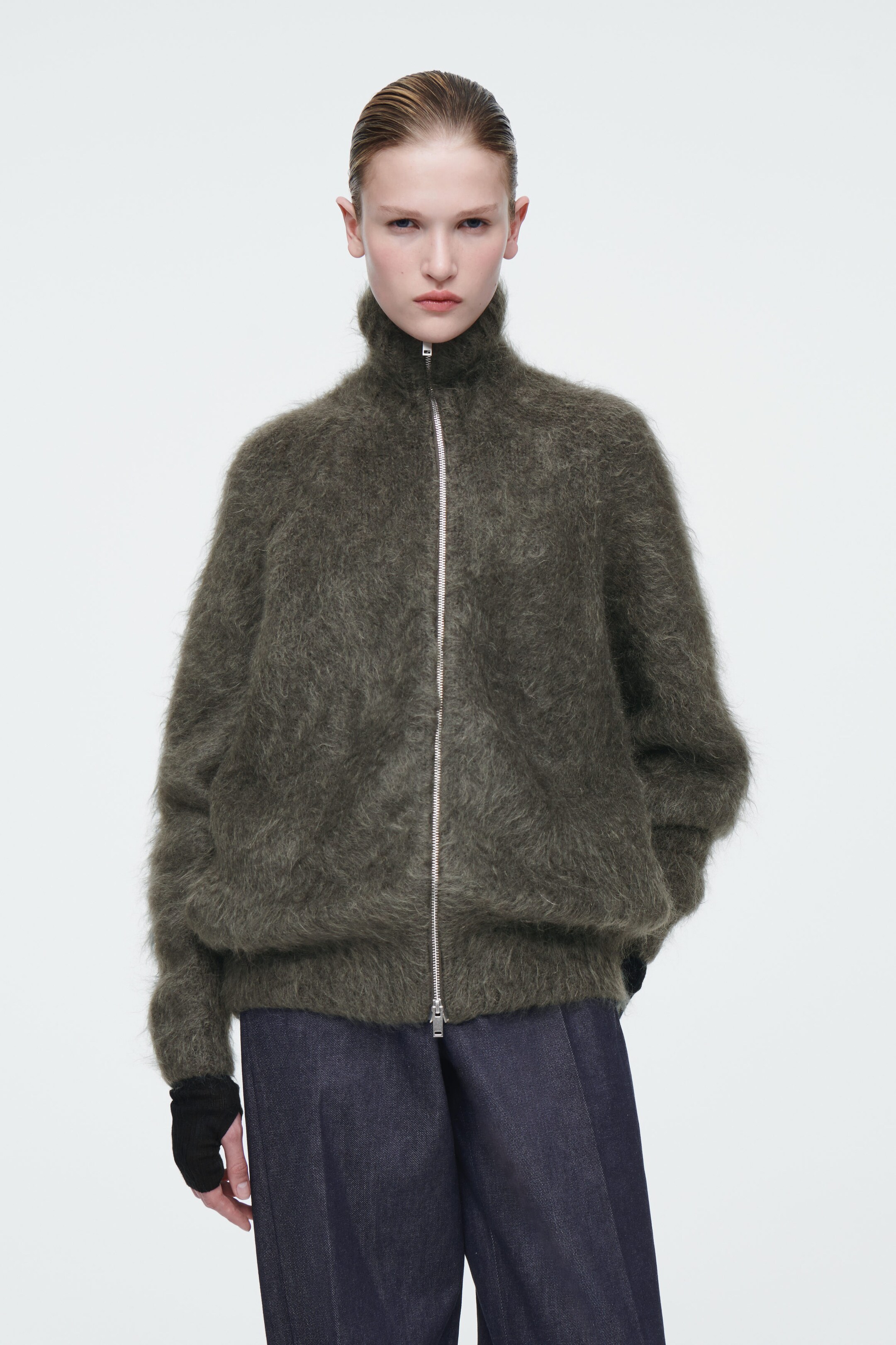 THE BRUSHEDMOHAIR ZIPUP JACKET