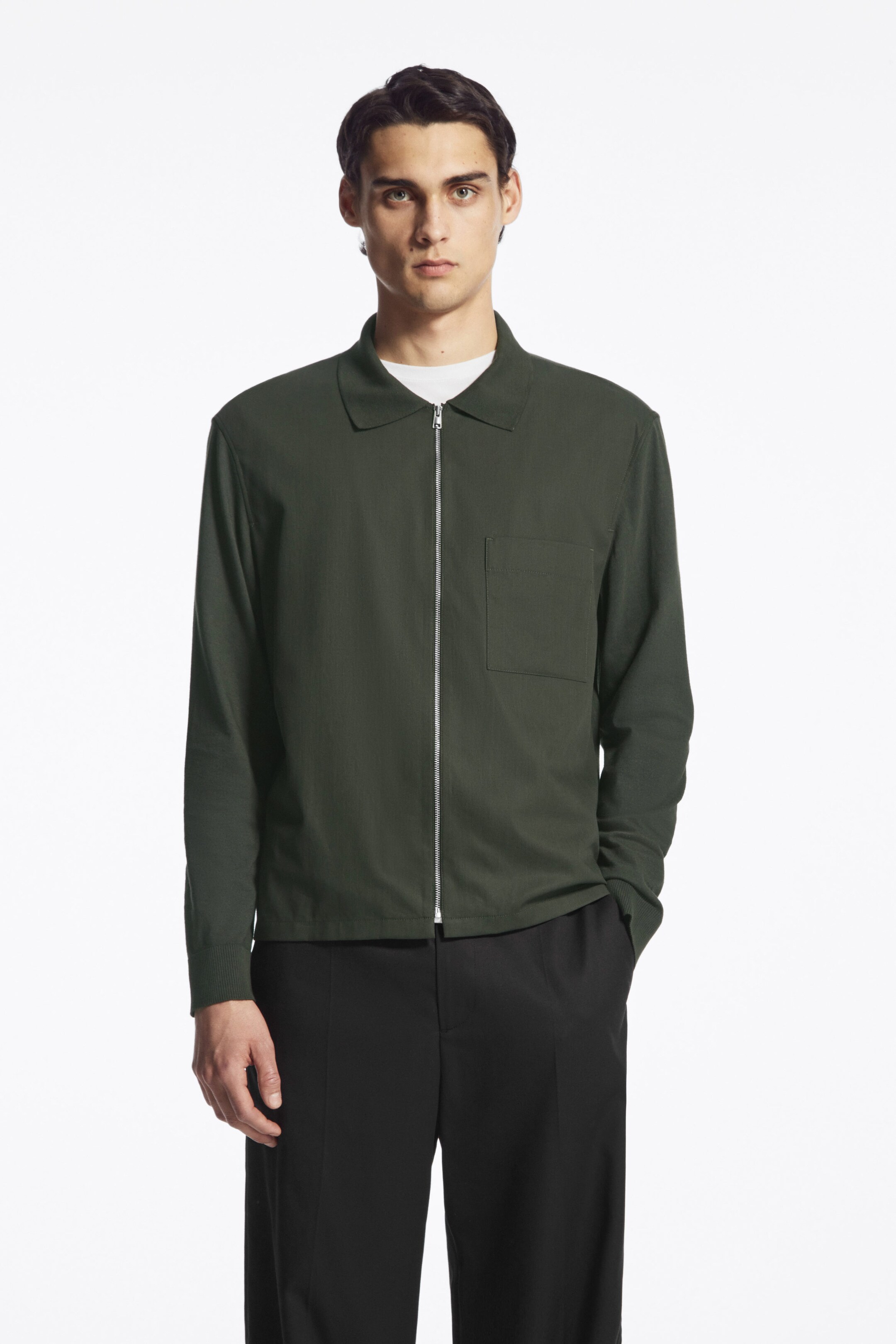 RELAXED COTTON CONTRAST-PANEL ZIPPED OVERSHIRT