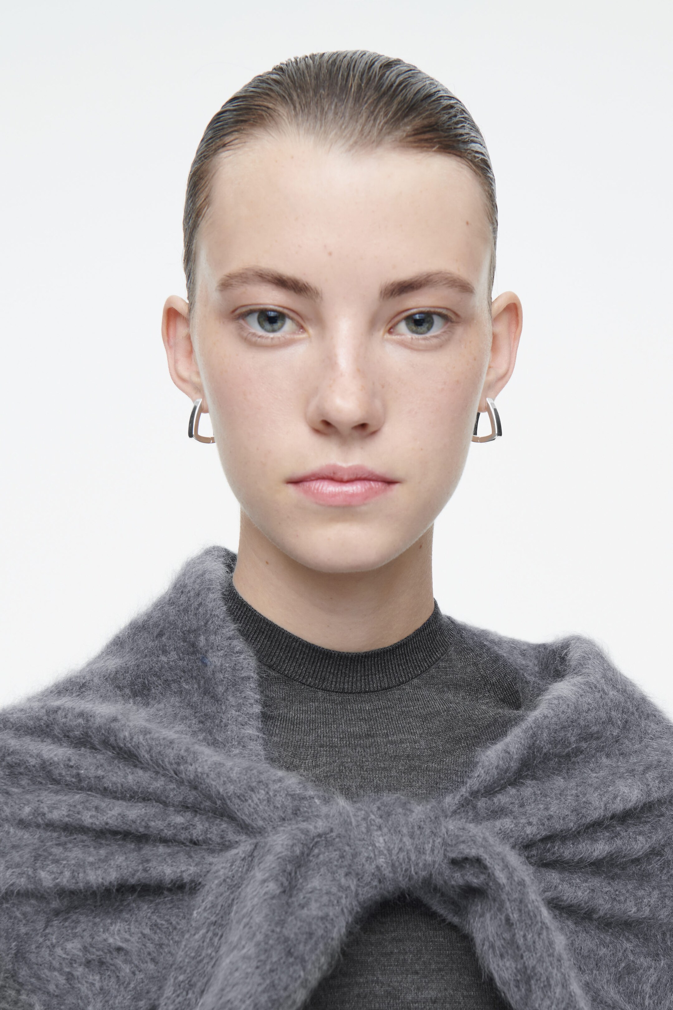 SQUARED HOOP EARRINGS