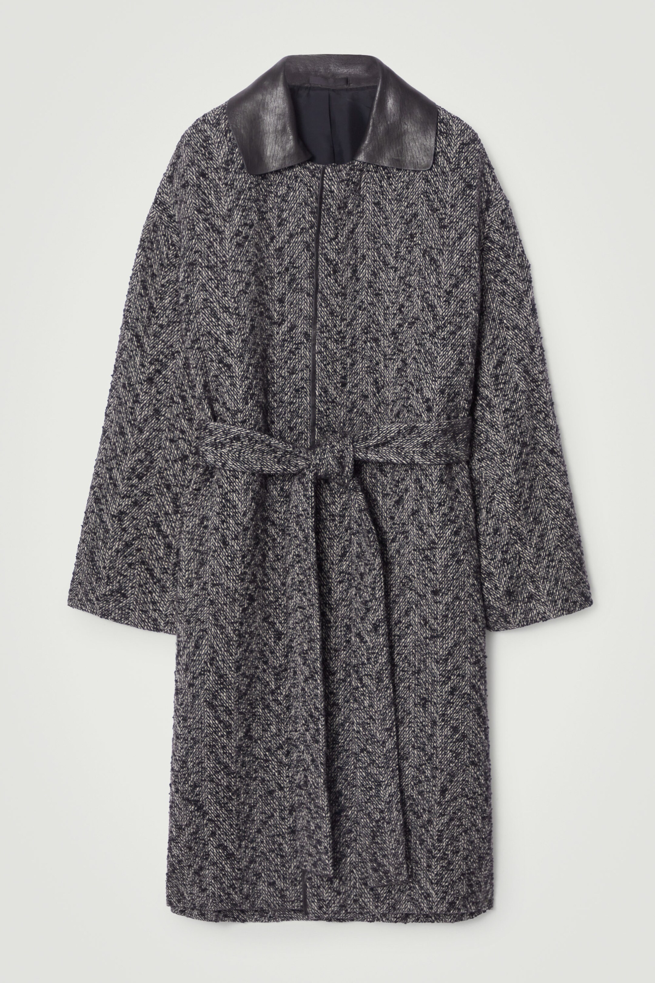 THE HERRINGBONE COAT