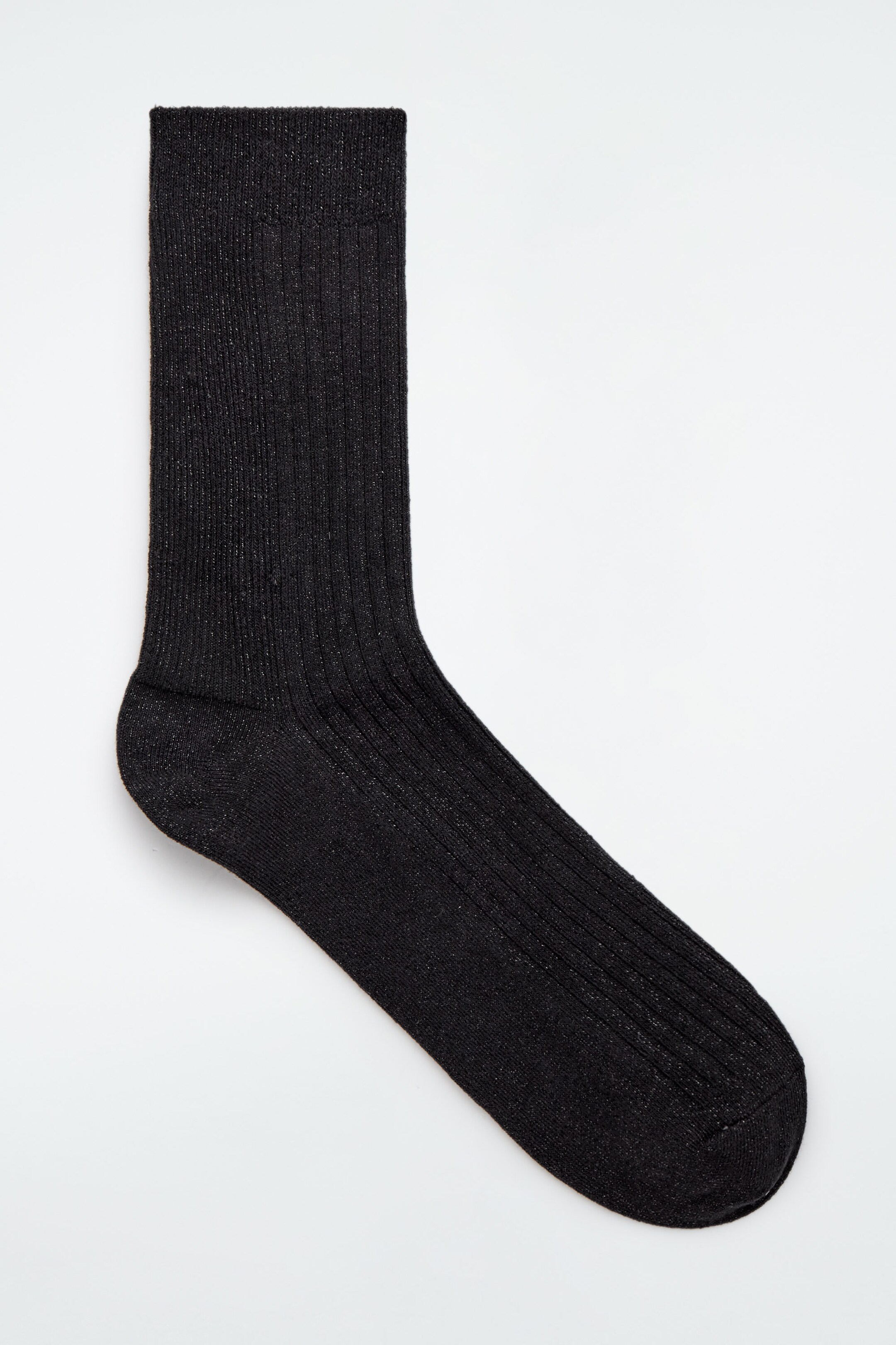 GERIPPTE SOCKEN AUS LUREX