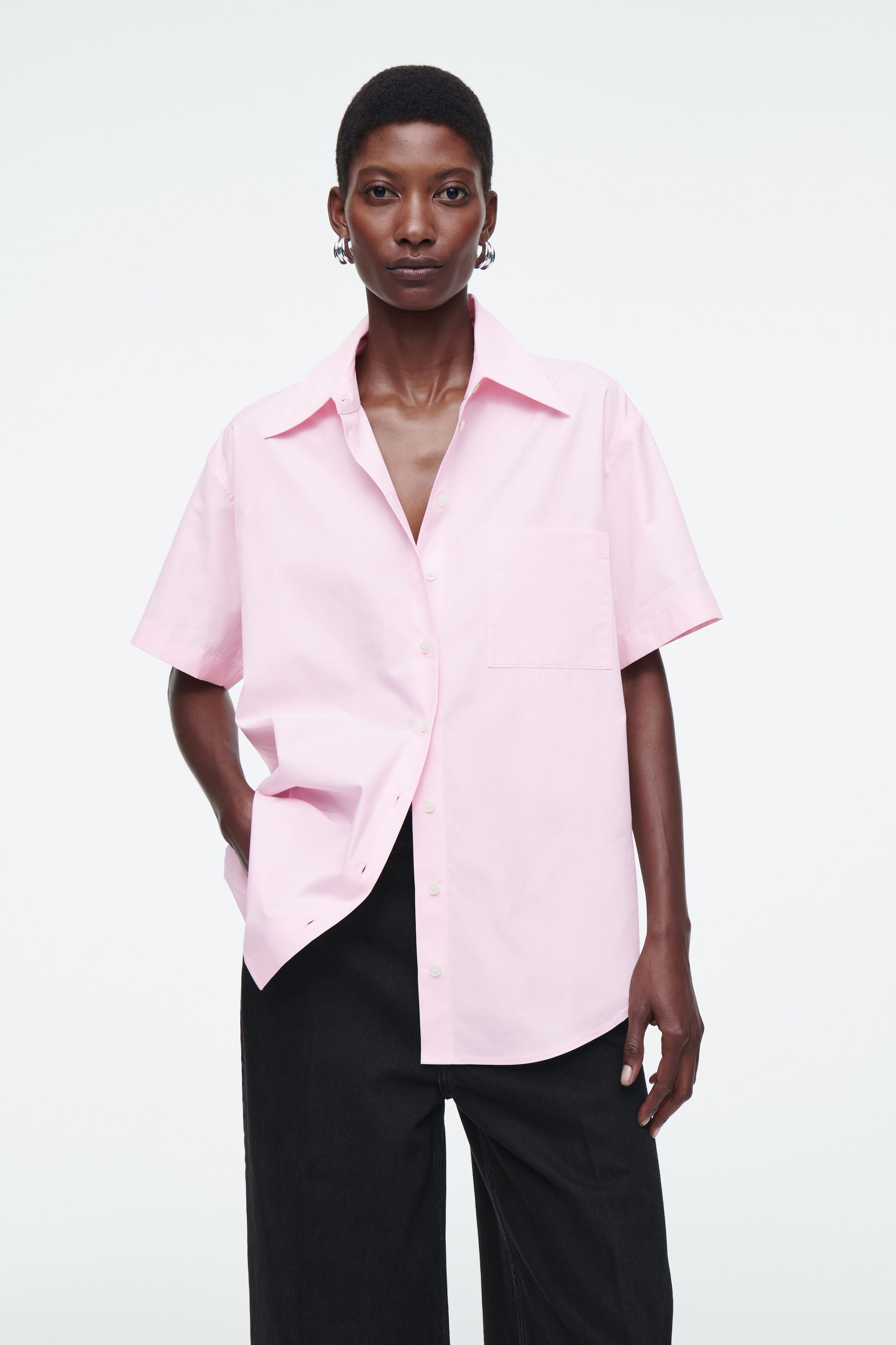 BOXY SHORT-SLEEVED COTTON SHIRT