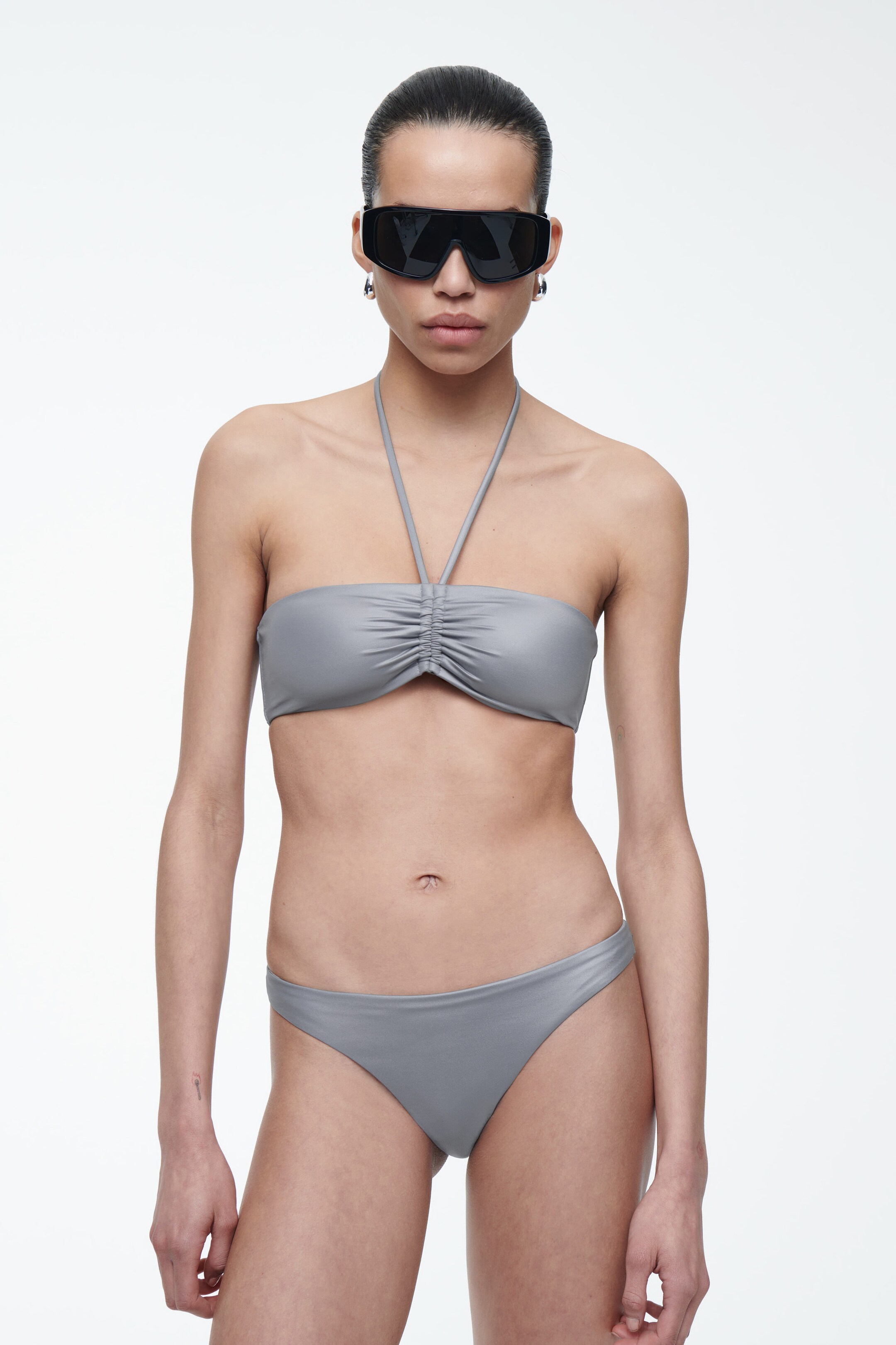 RUCHED BANDEAU BIKINI TOP