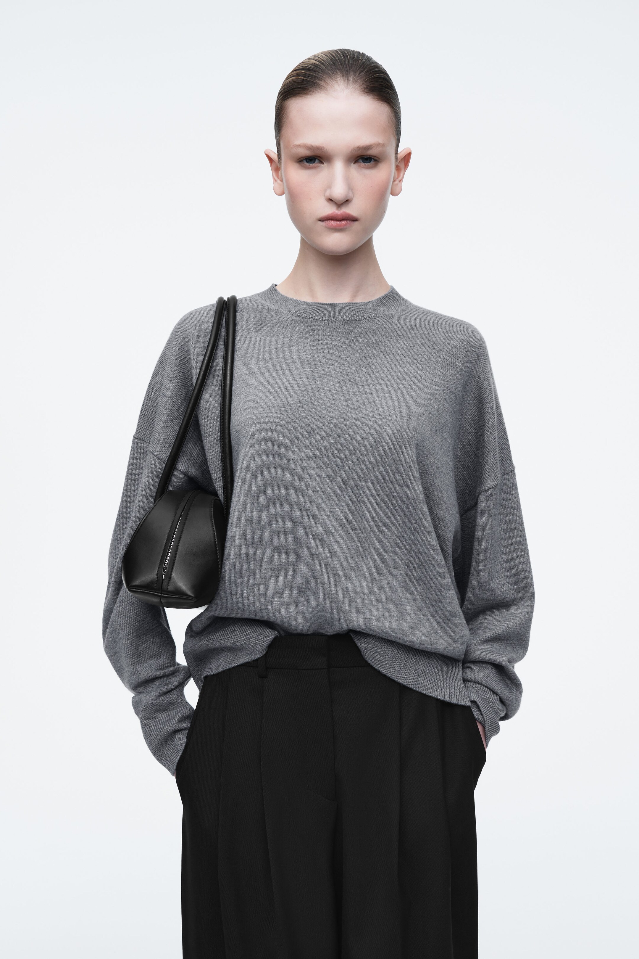 MERINO WOOL CREW-NECK JUMPER