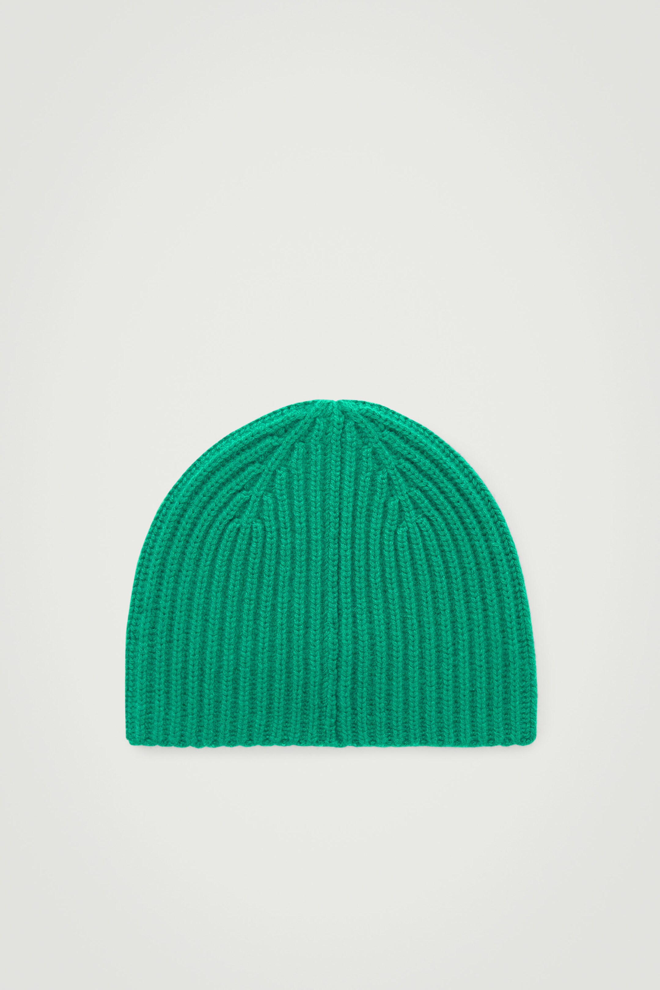 THE RIBBED CASHMERE BEANIE