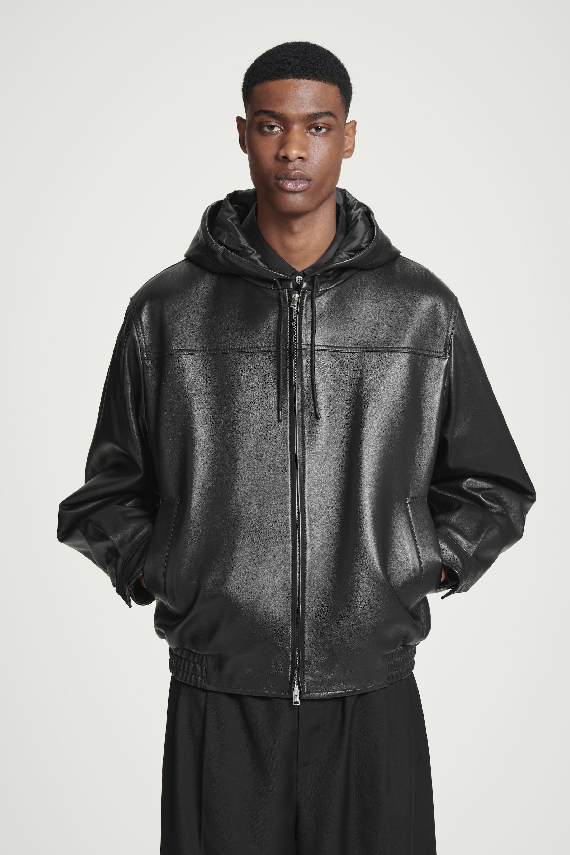 HOODED LEATHER BOMBER JACKET