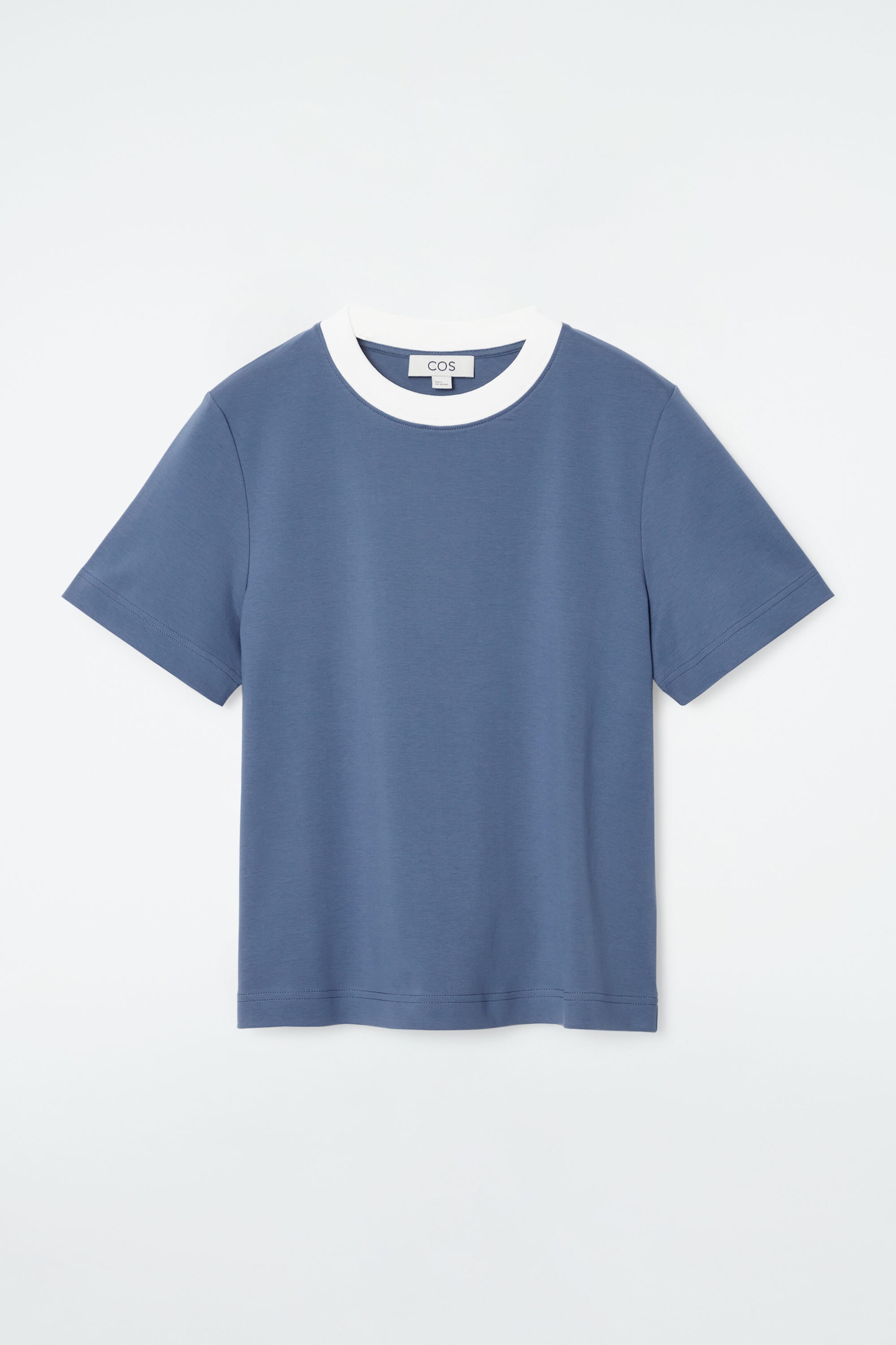 CLEAN CUT T-SHIRT