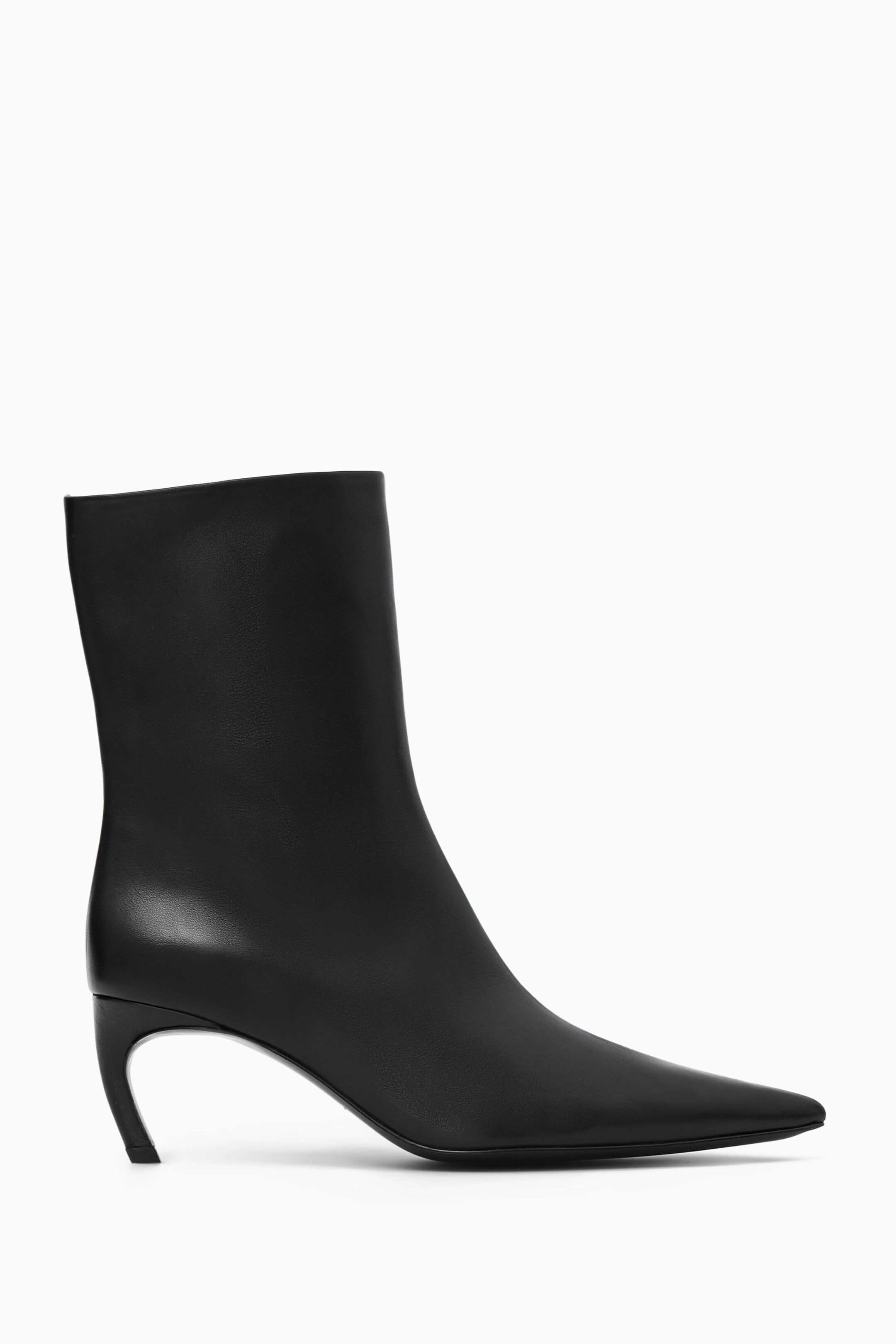 POINTED KITTEN-HEEL LEATHER BOOTS