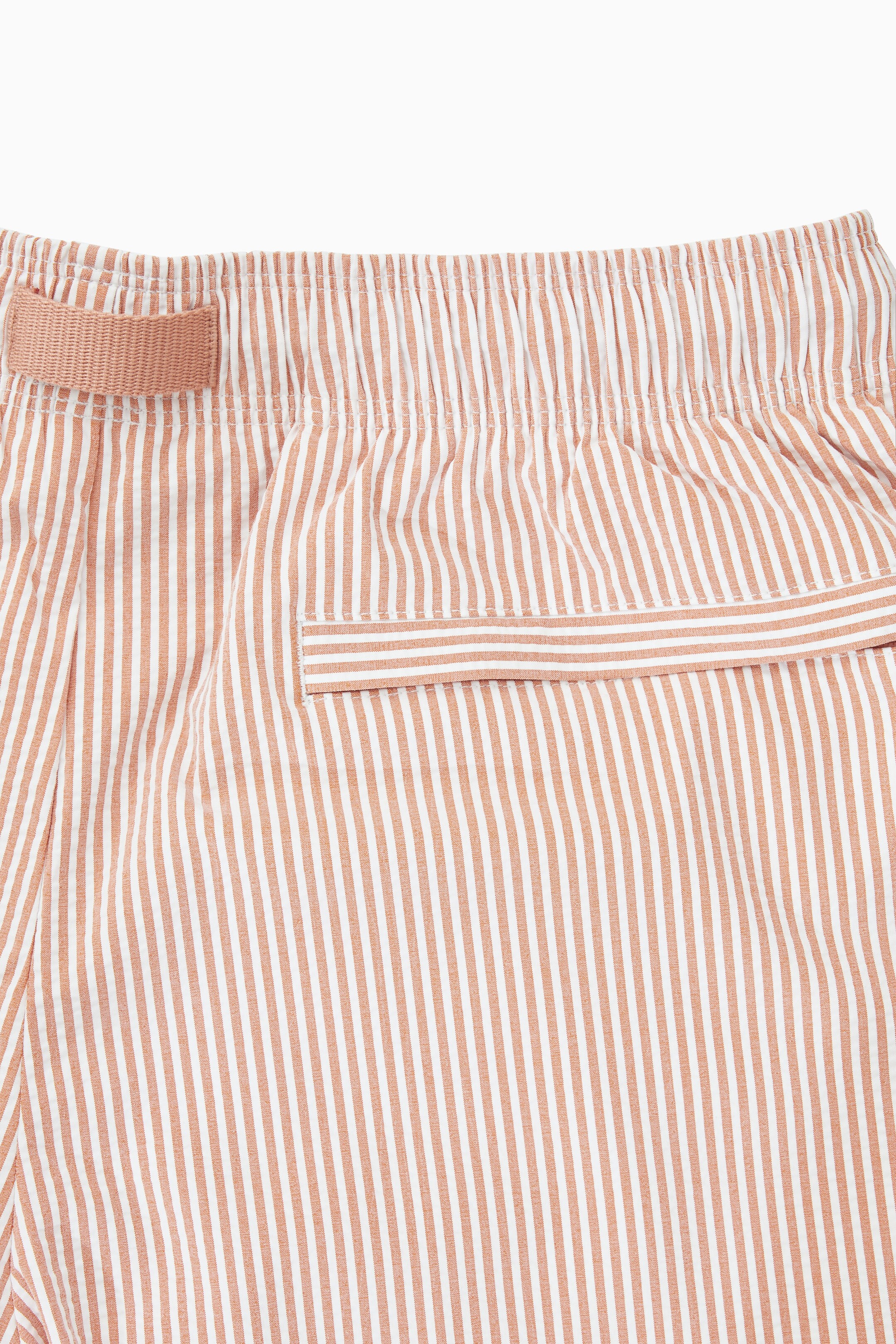 STRIPED SEERSUCKER SWIM SHORTS