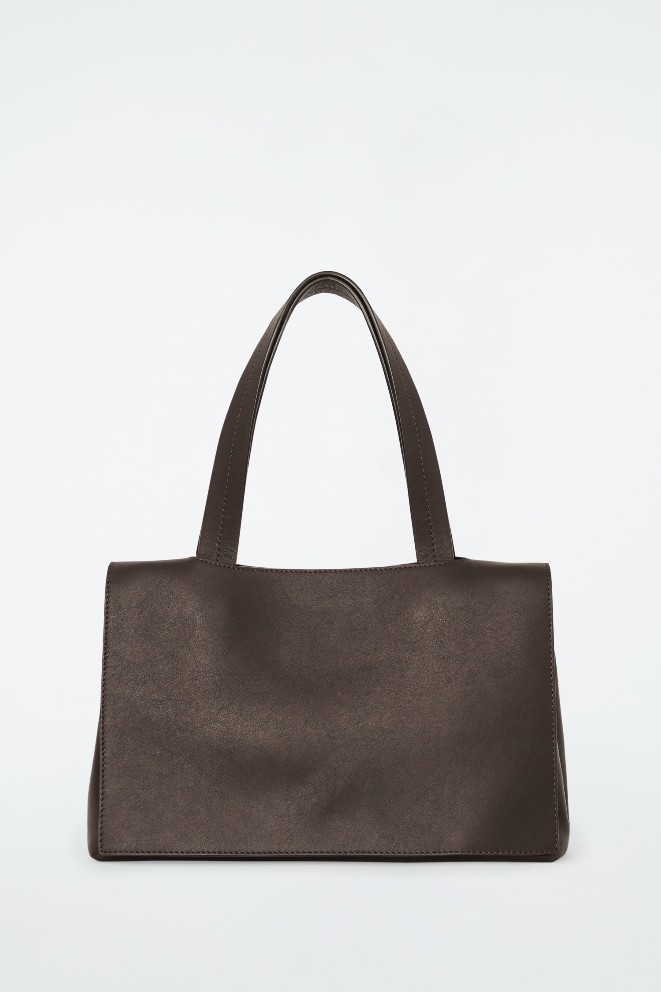 THE SMALL FLAP TOTE LEATHER