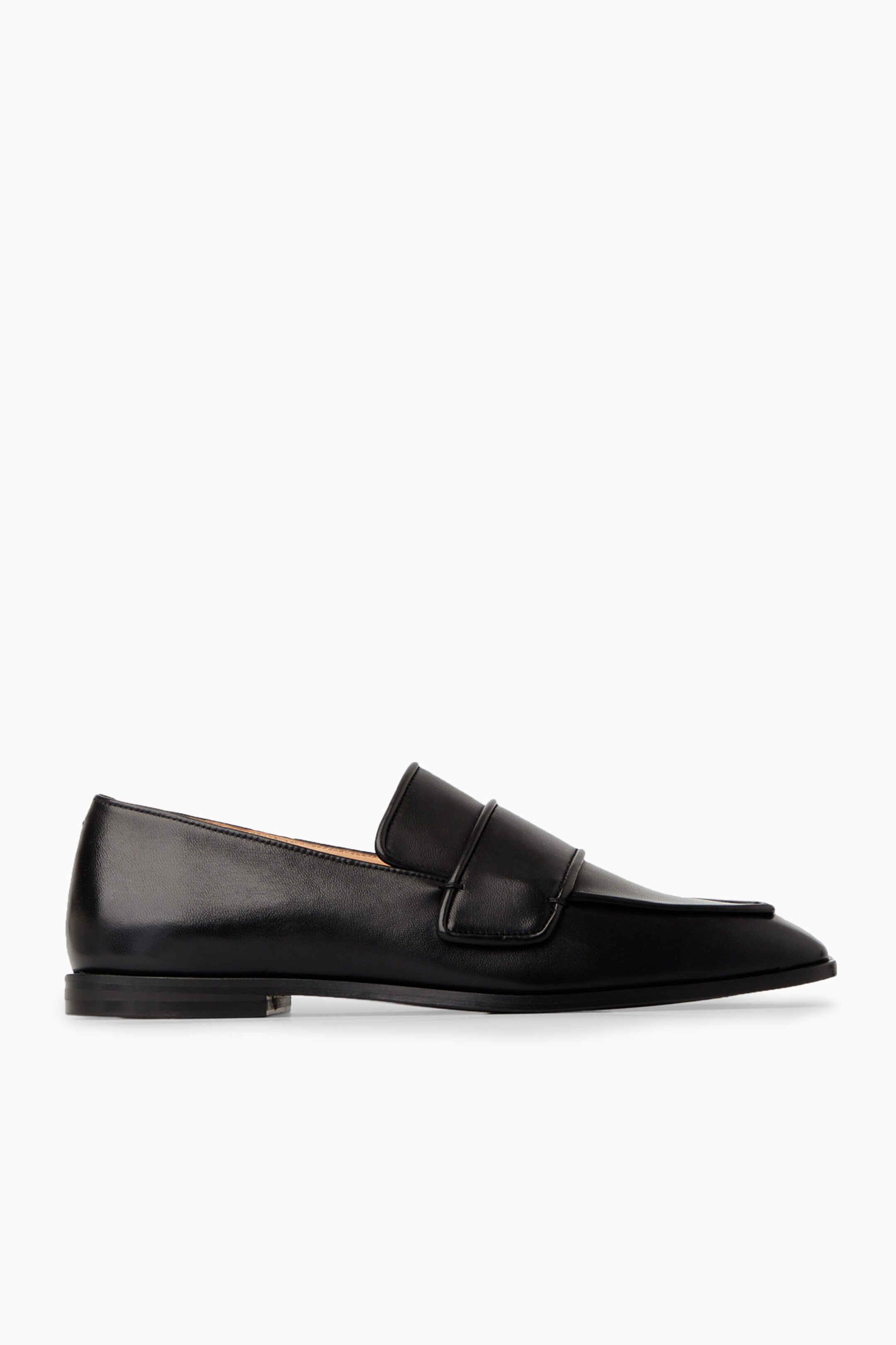 LOAFERS AUS LEDER MIT QUADRATISCHER ZEHENPARTIE