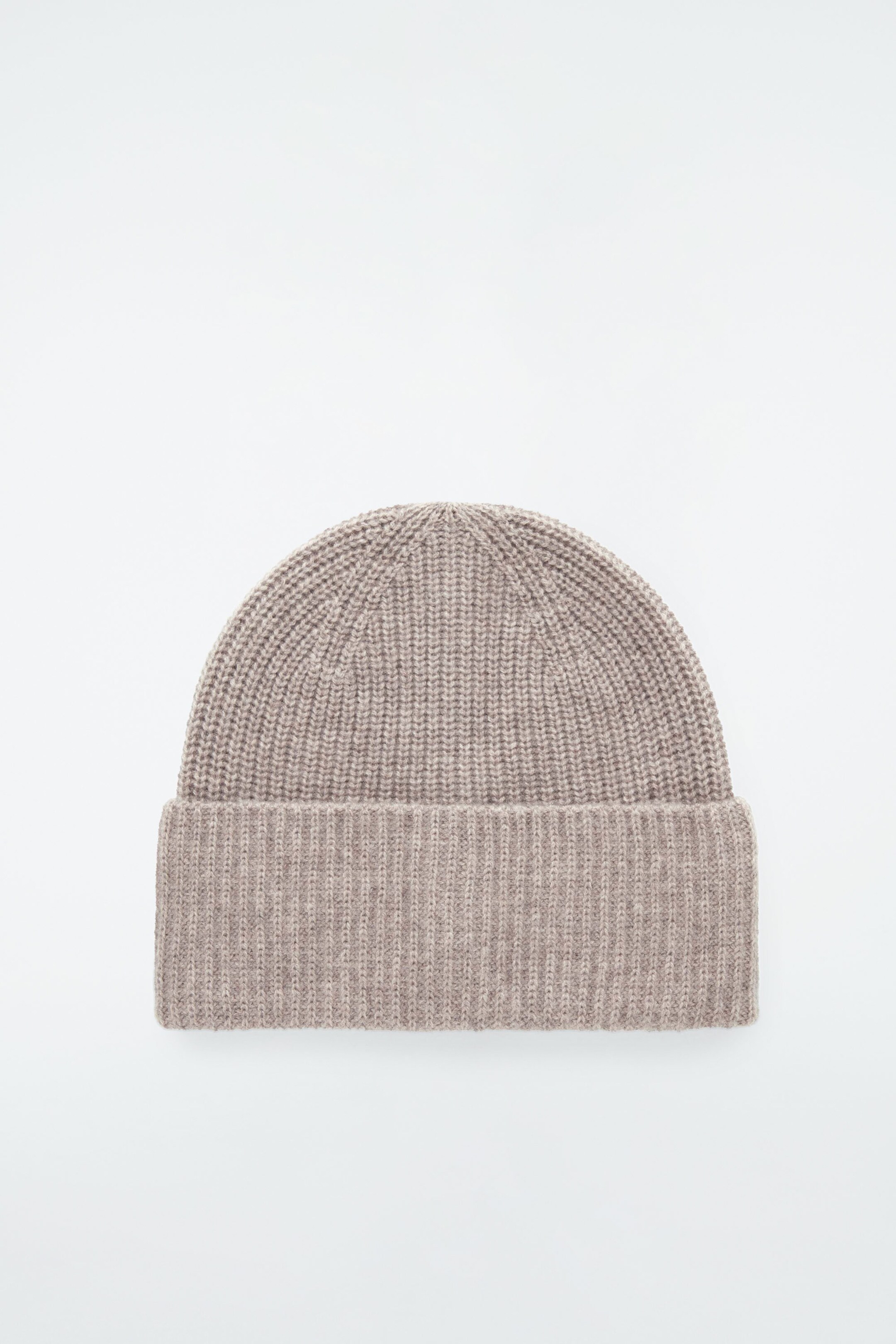 RIBBED WOOL AND CASHMERE BEANIE