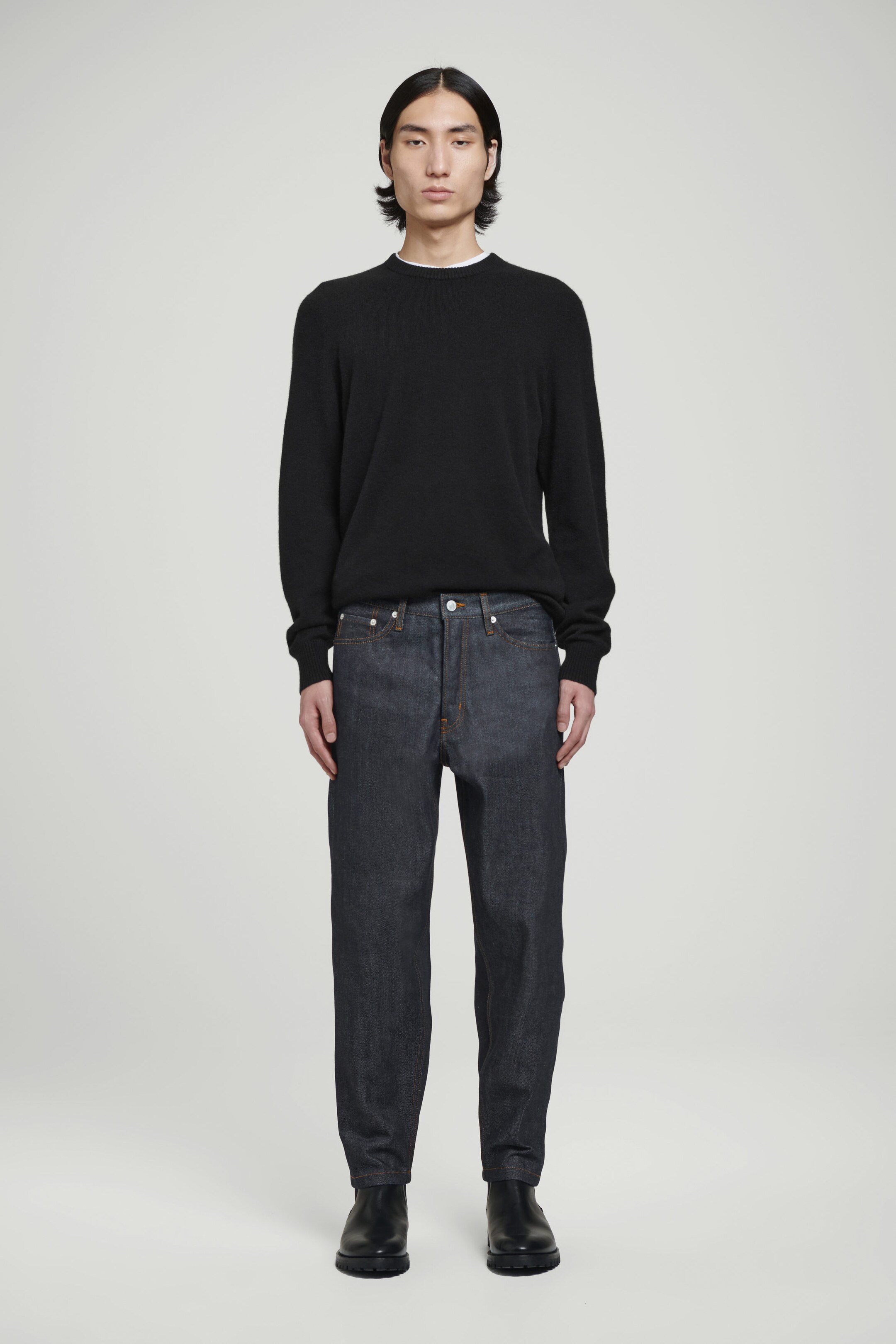 MARGIN RAW SELVEDGE TAPERED JEANS