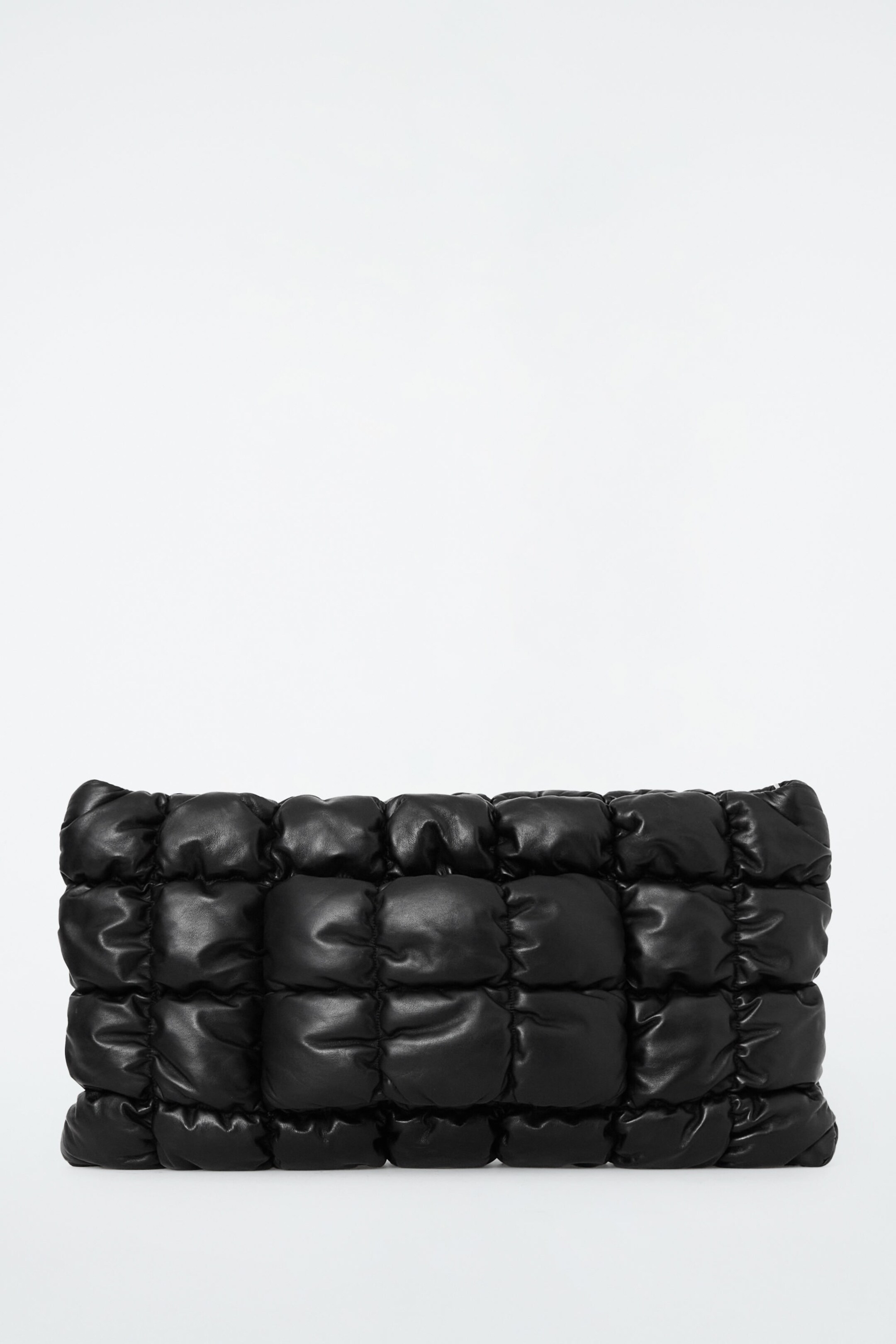 PILLOW OVERSIZED QUILTED CLUTCH - LEATHER