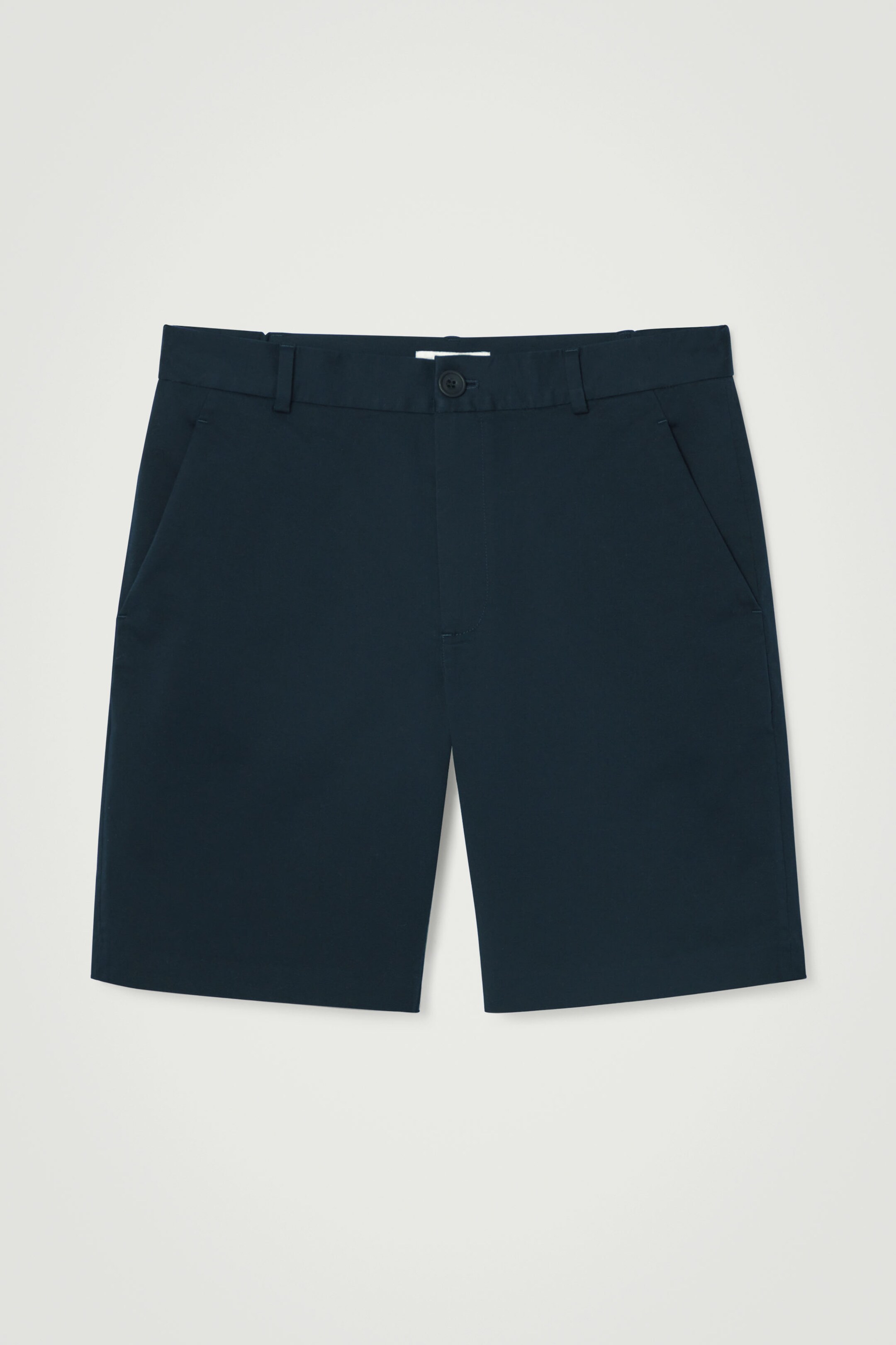 CLASSIC CHINO SHORTS