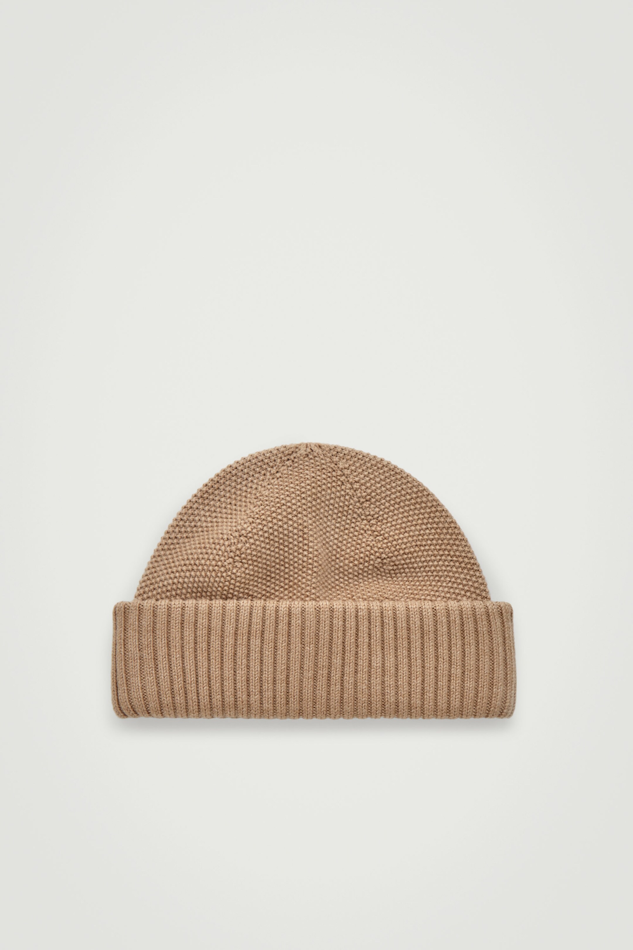 TEXTURED WOOL BEANIE