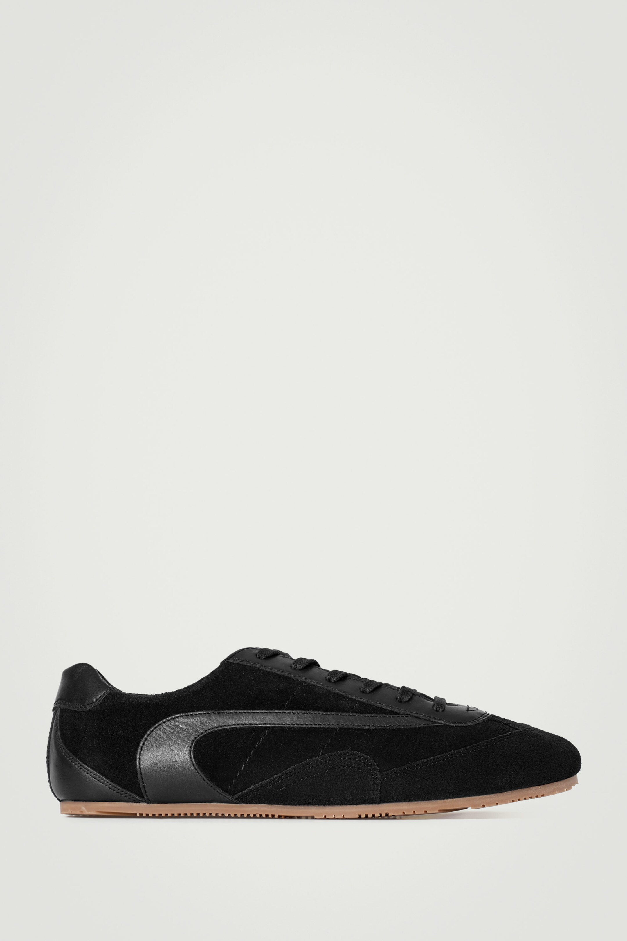 MINIMAL SUEDE TRAINERS